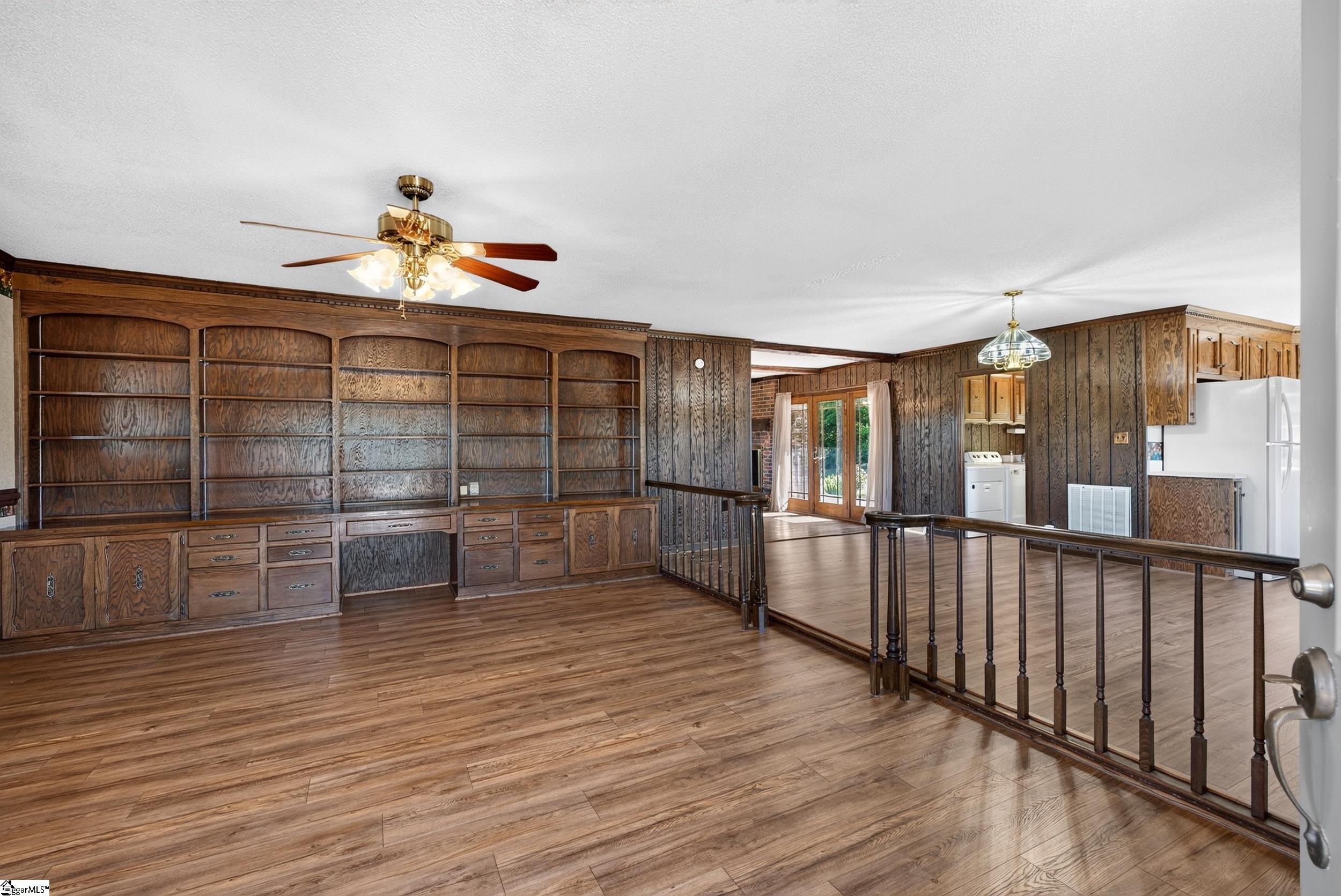 3858 N Highway 101 Property Photo 7
