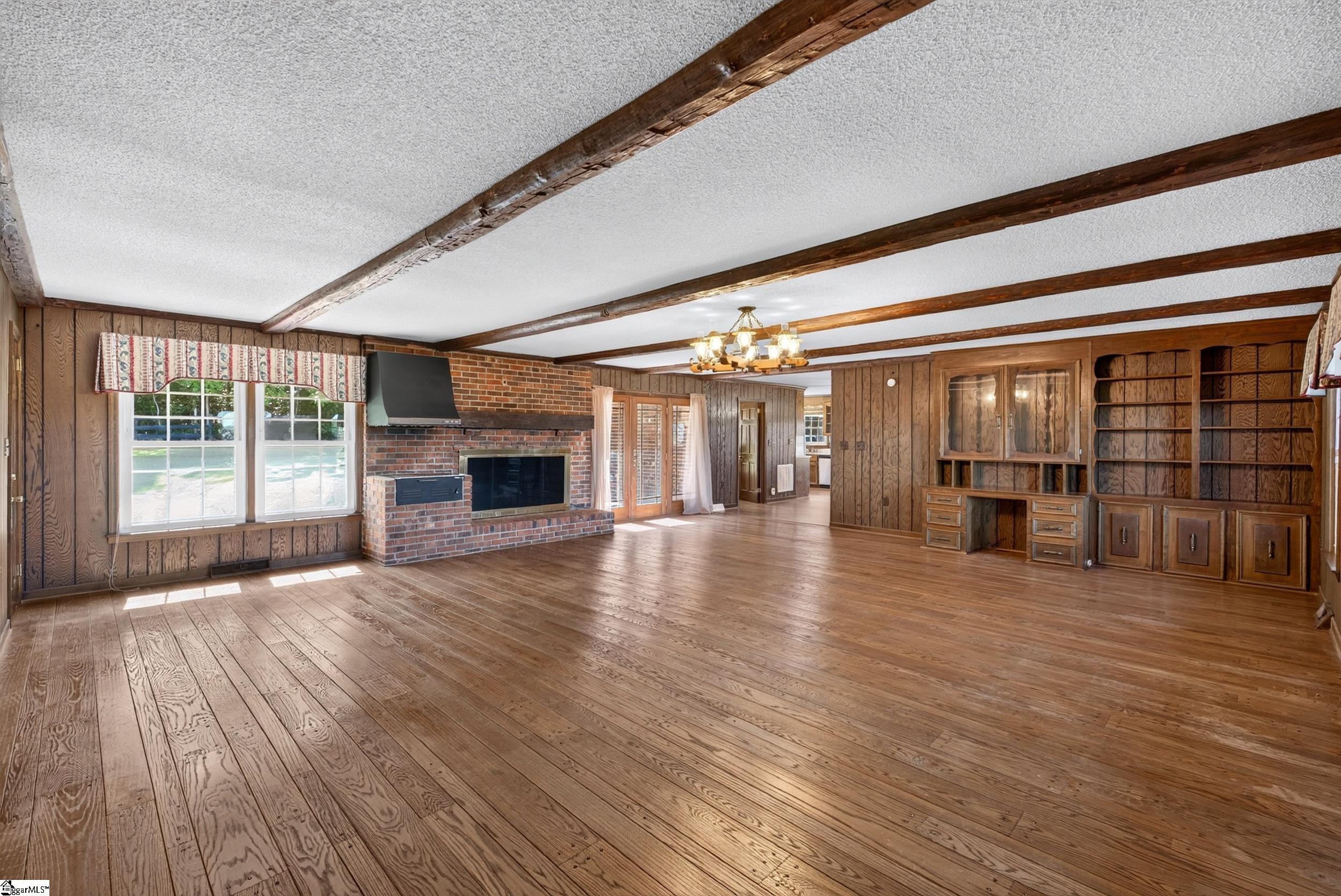 3858 N Highway 101 Property Photo 11