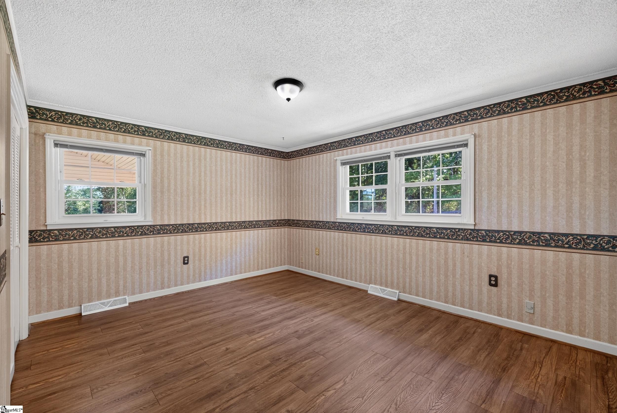 3858 N Highway 101 Property Photo 15