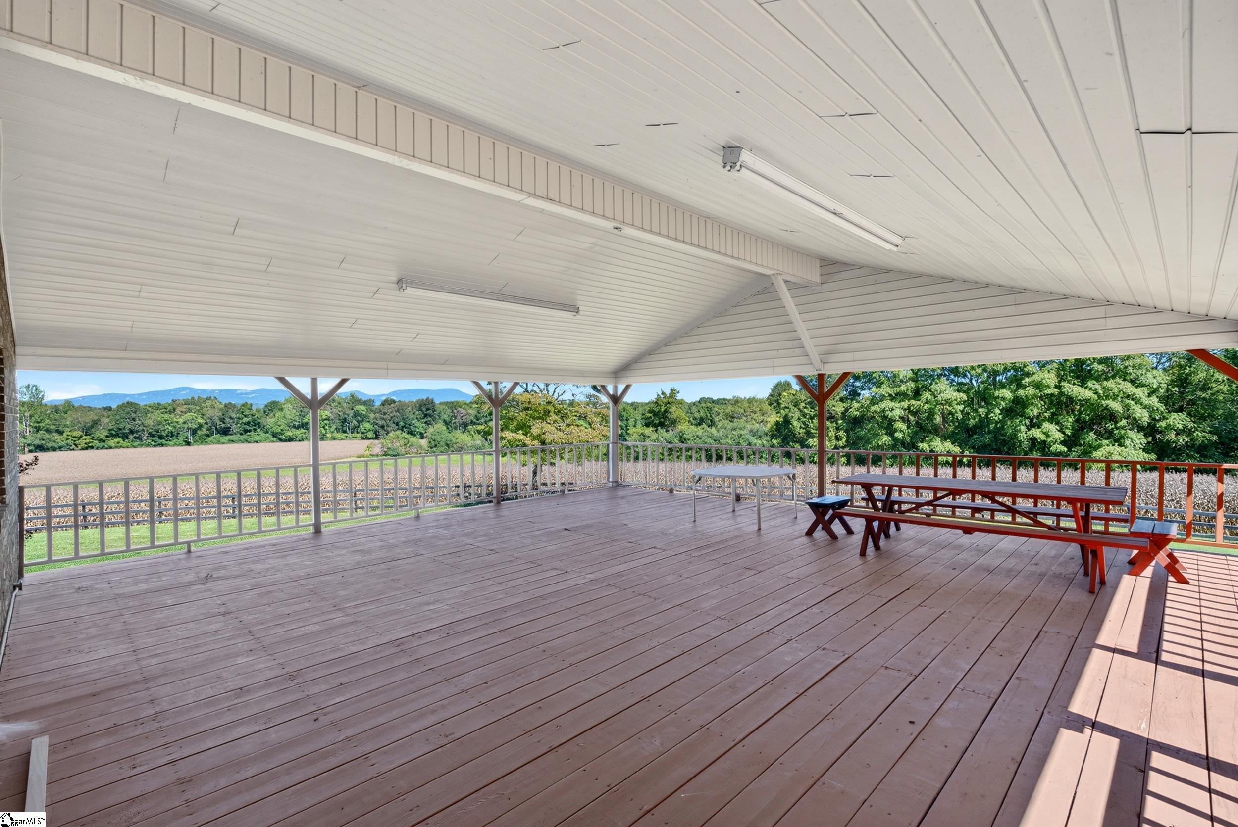 3858 N Highway 101 Property Photo 37