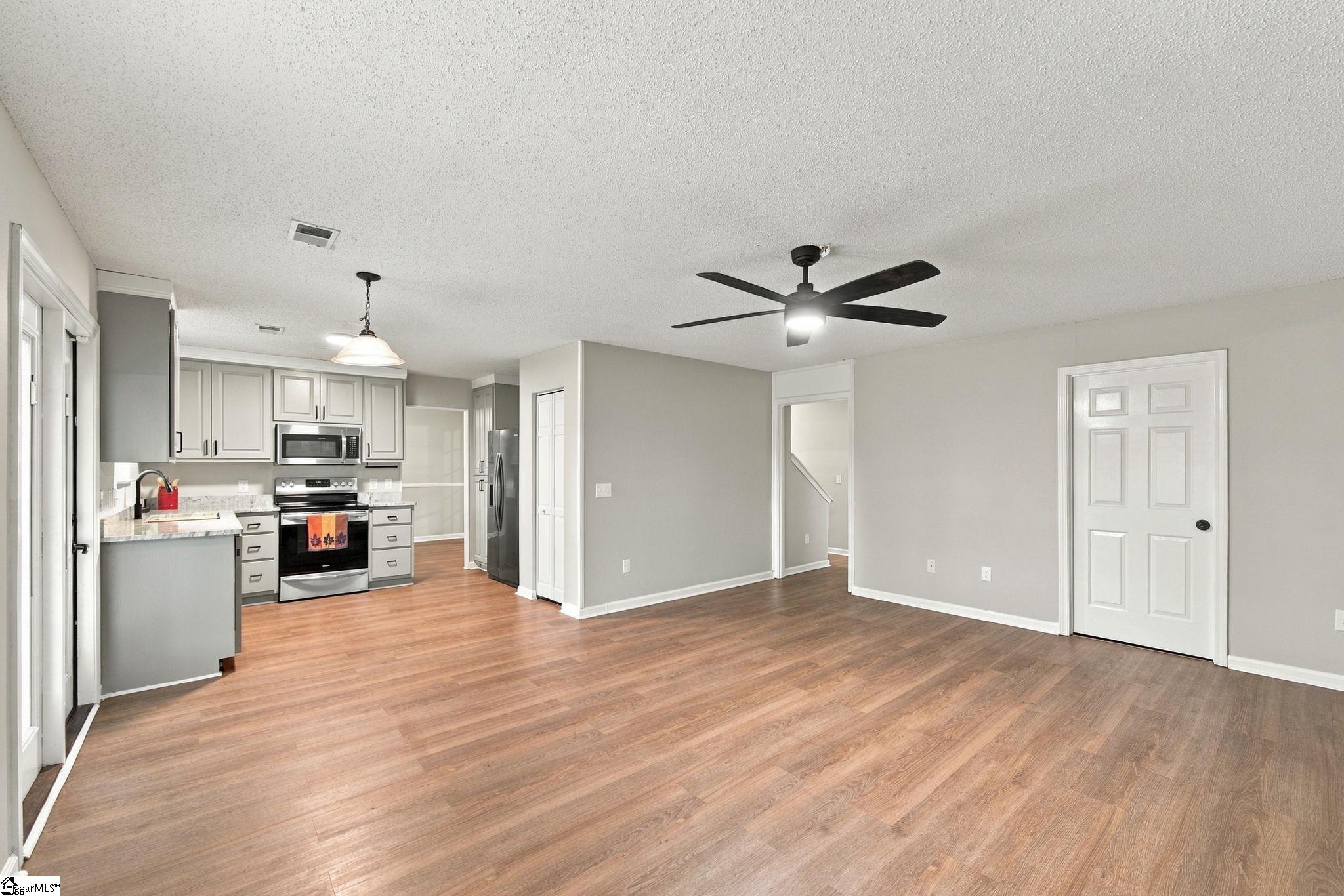 18 Reedy River Way Property Photo 17