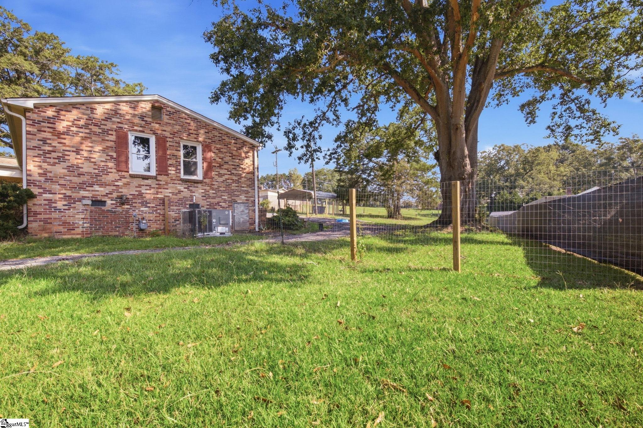 4 Fowler Street Property Photo 4