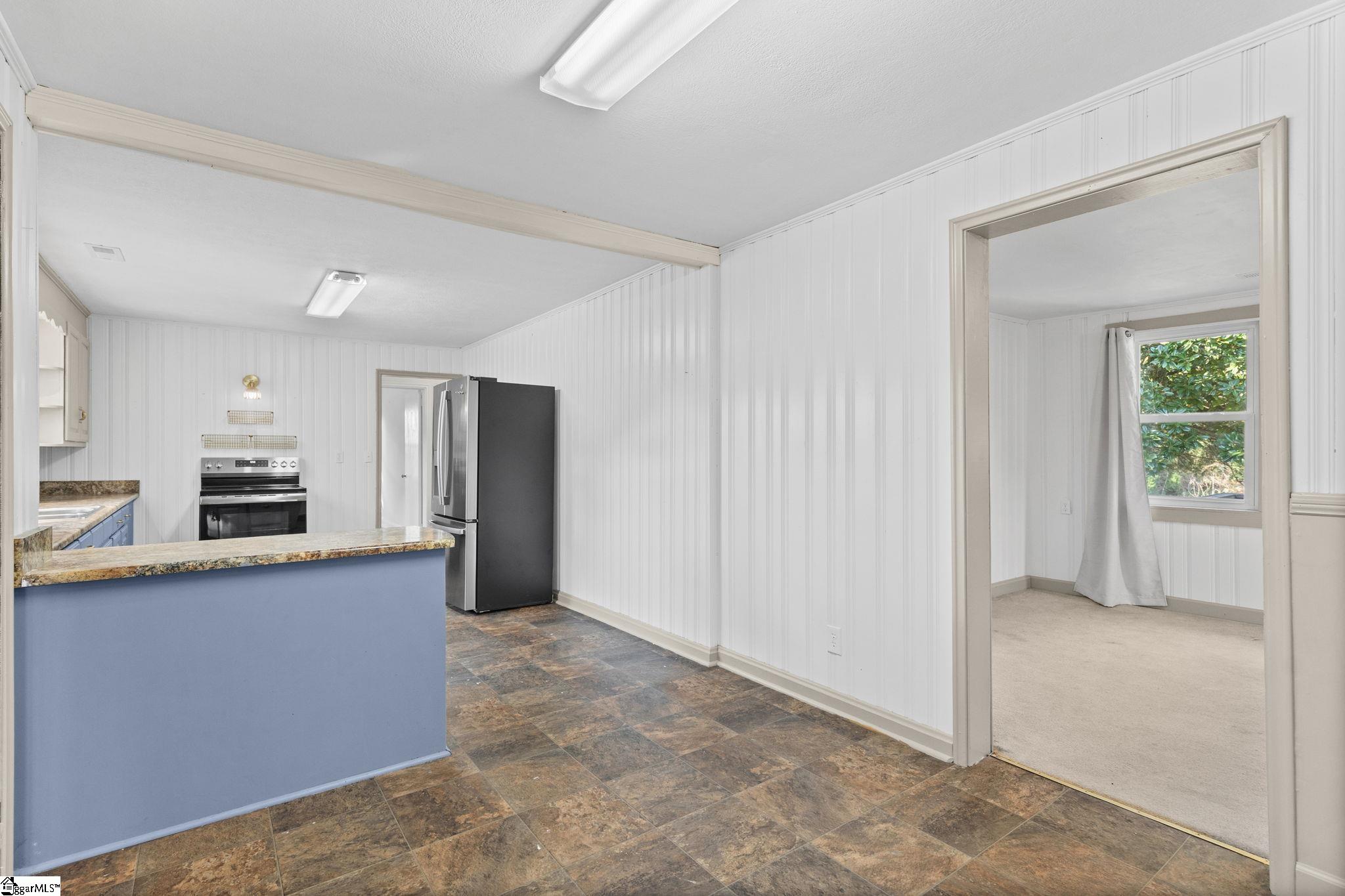 4 Fowler Street Property Photo 9