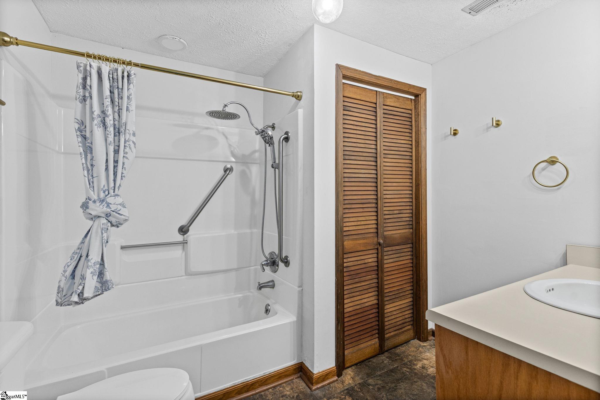 4 Fowler Street Property Photo 15