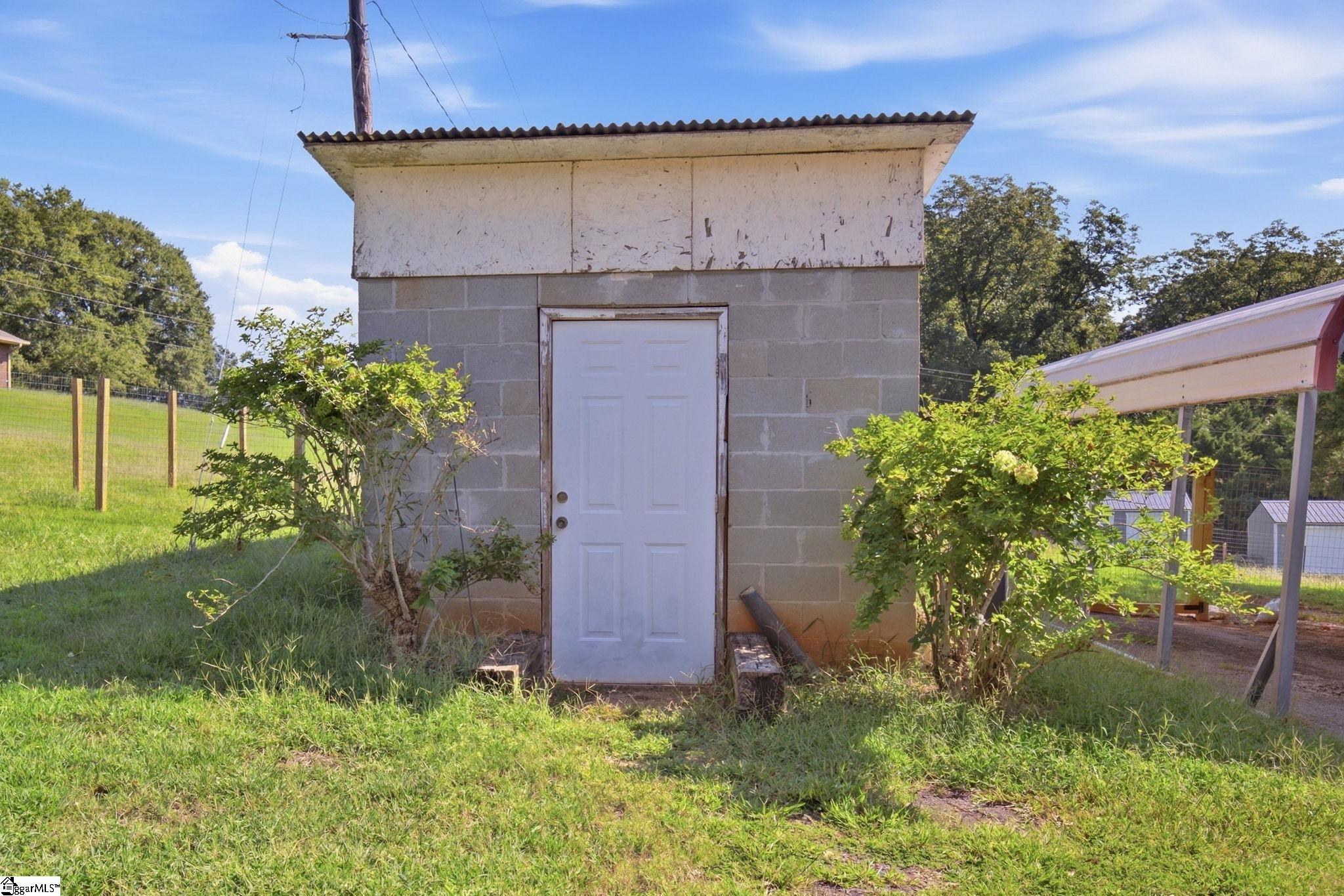 4 Fowler Street Property Photo 32