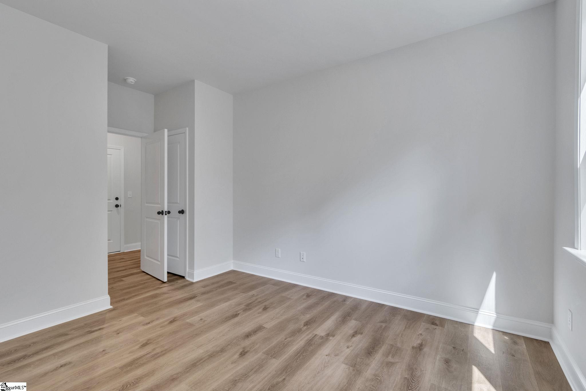 4 A Henderson Drive Property Photo 18