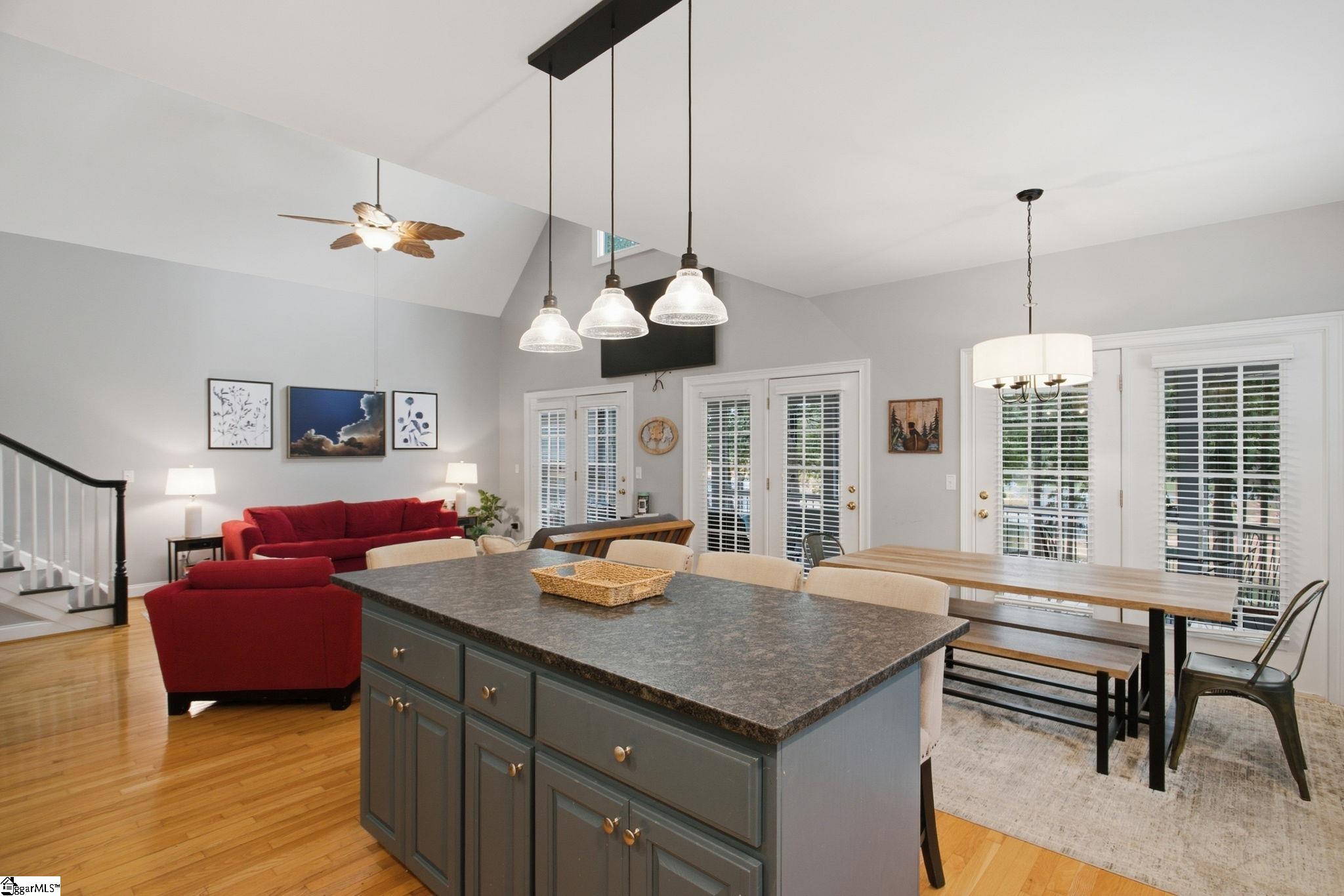 322 Sunrise Circle Property Photo 8