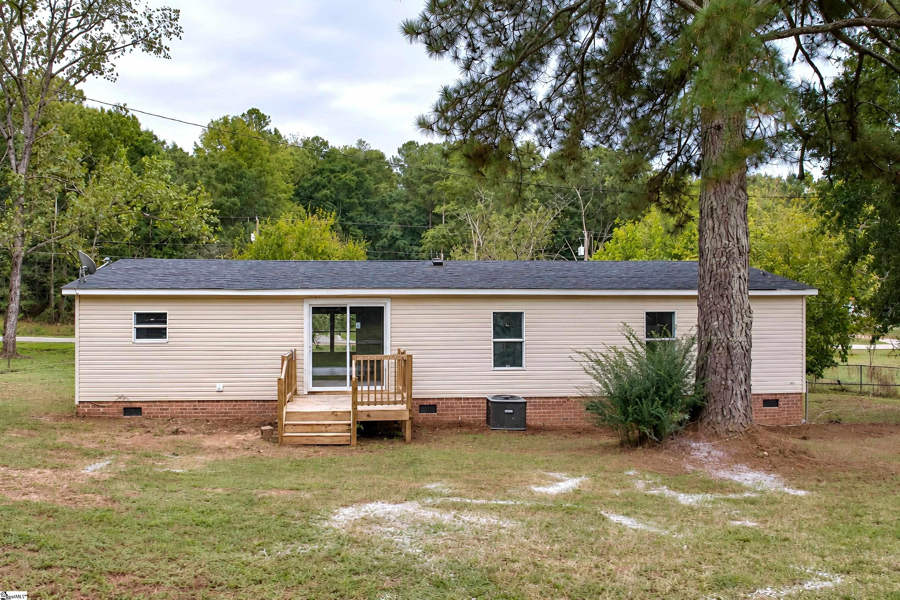 129 Angie Drive Property Photo 8