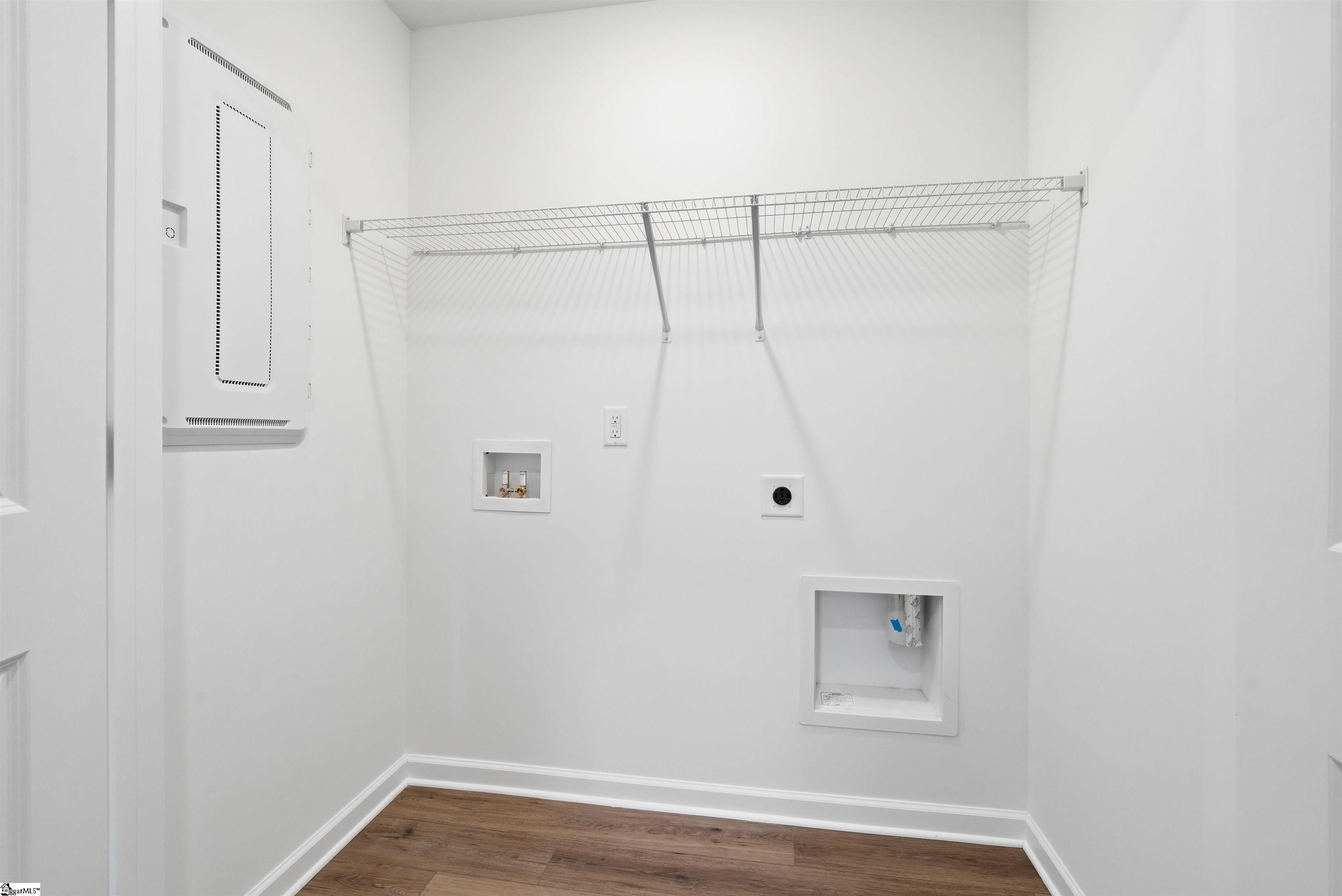 908 Mahaffey Court Property Photo 13
