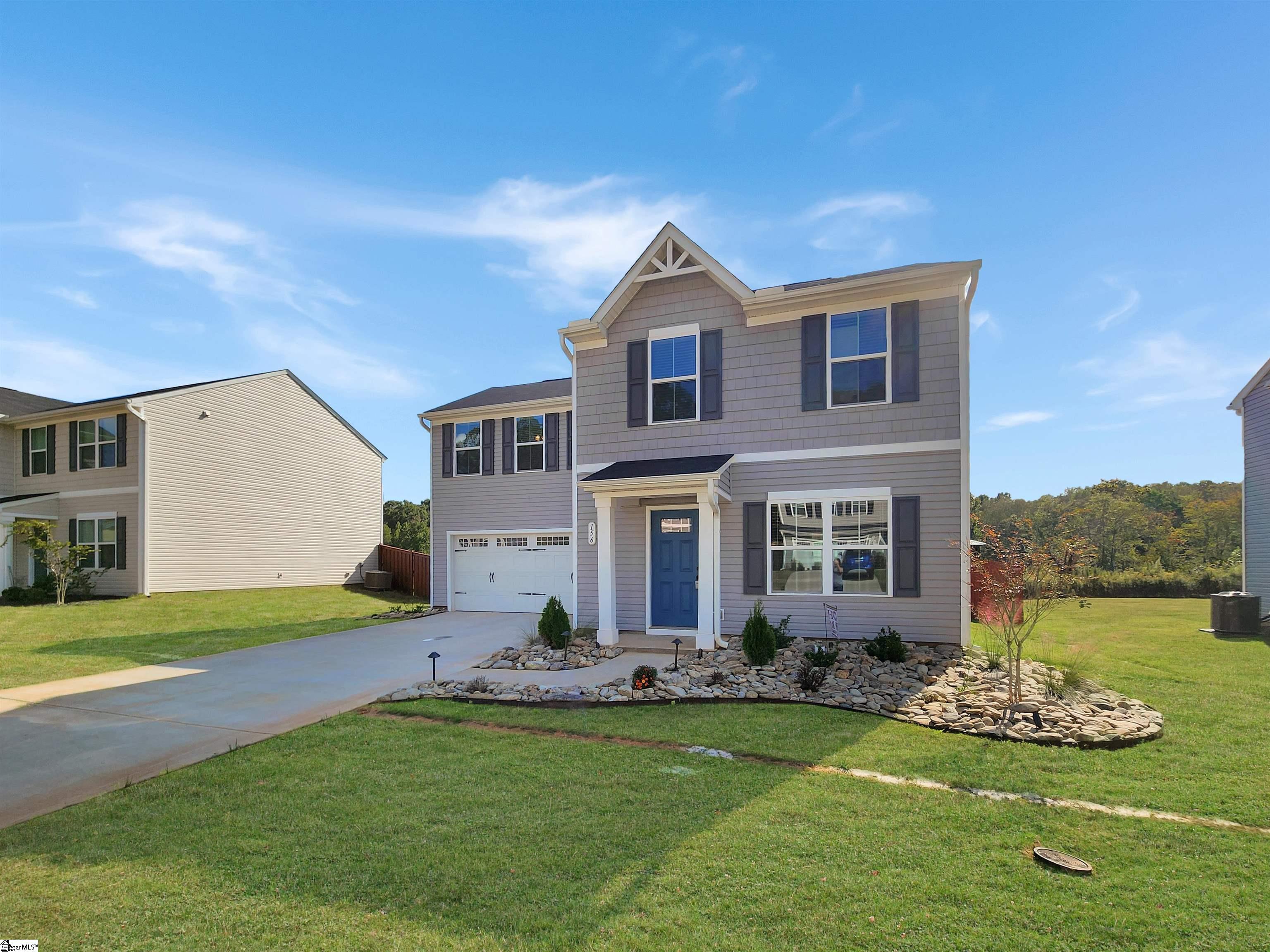 1605075 Property Photo 2