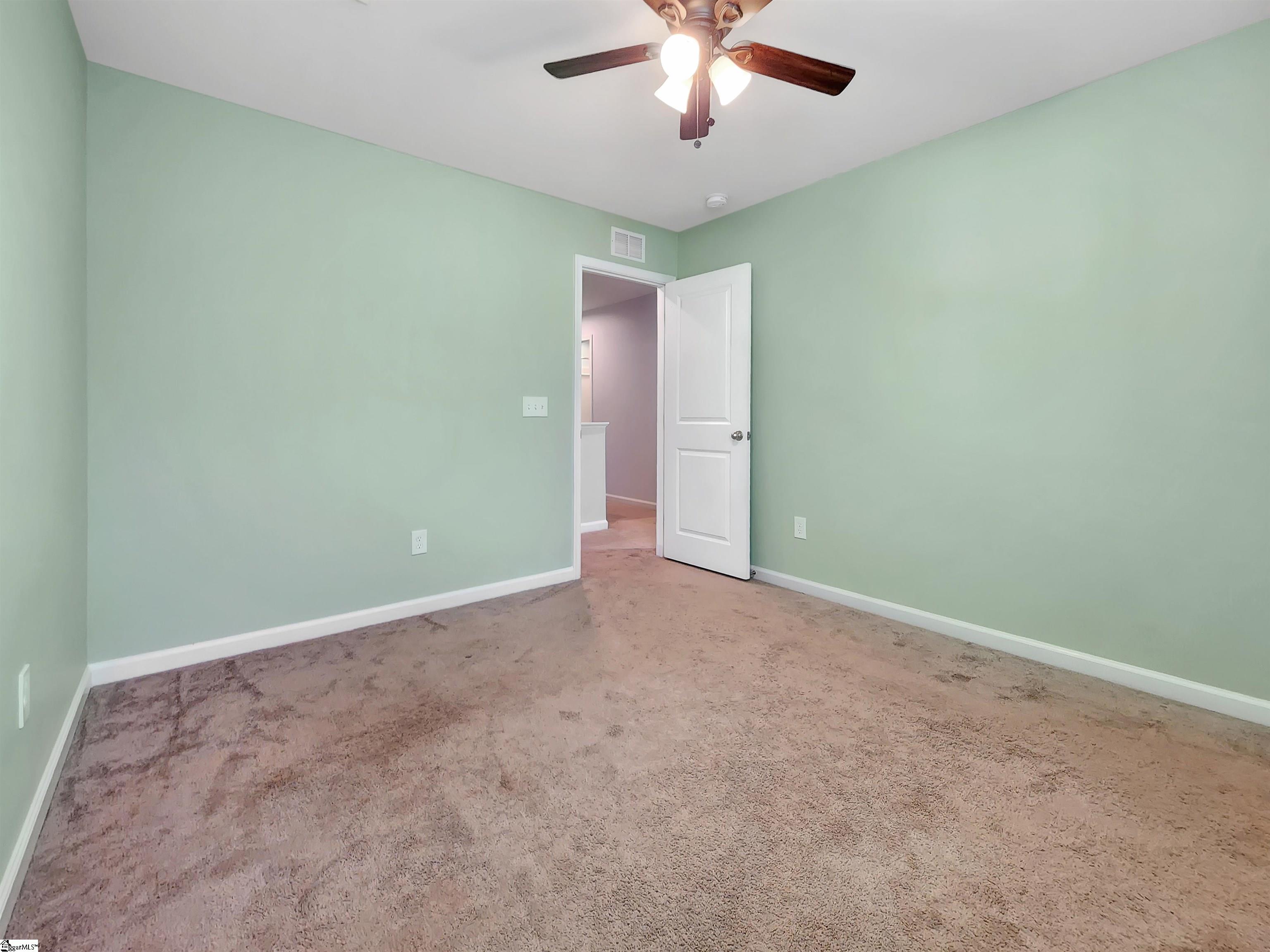 1605075 Property Photo 15