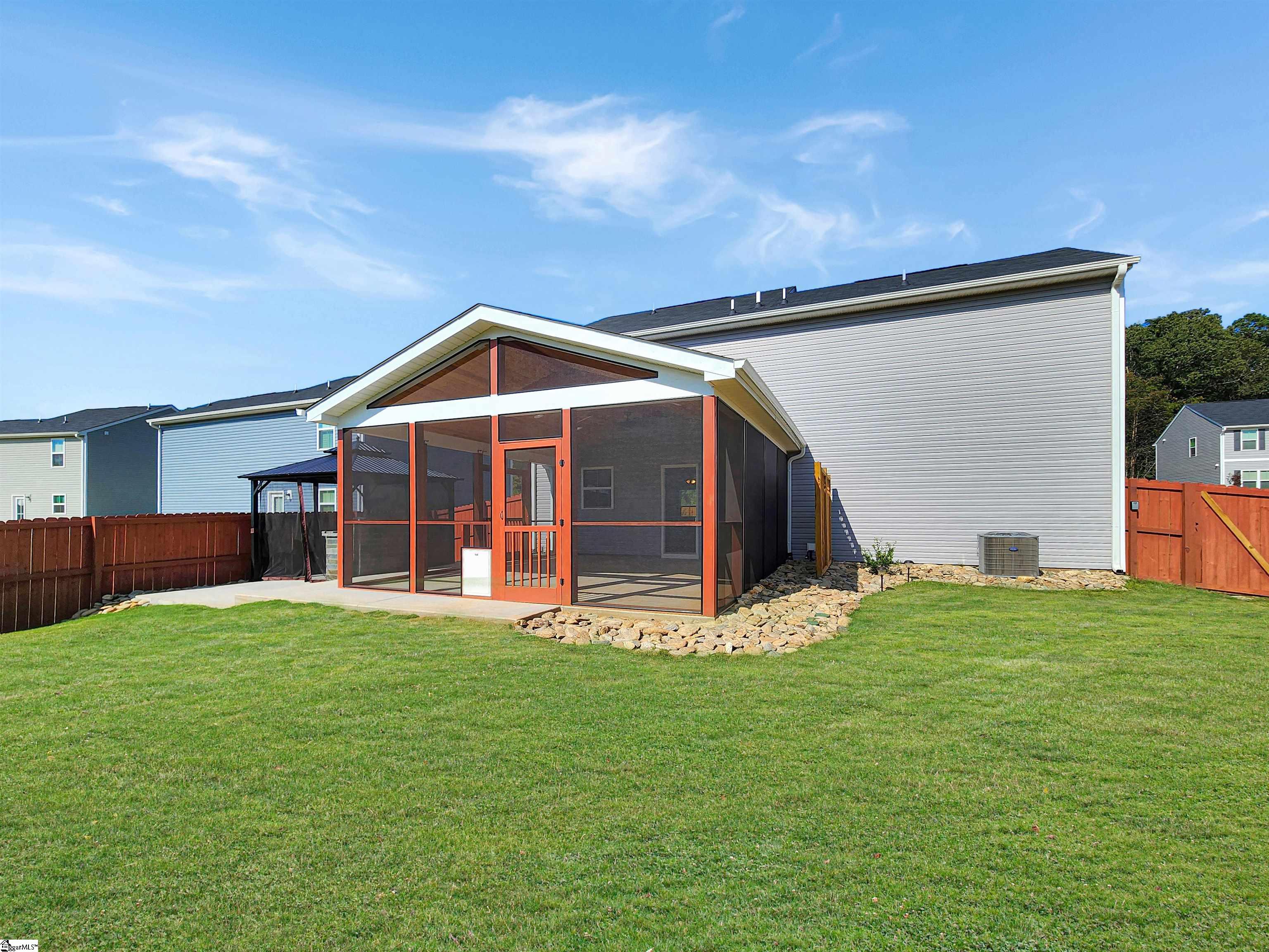 1605075 Property Photo 29