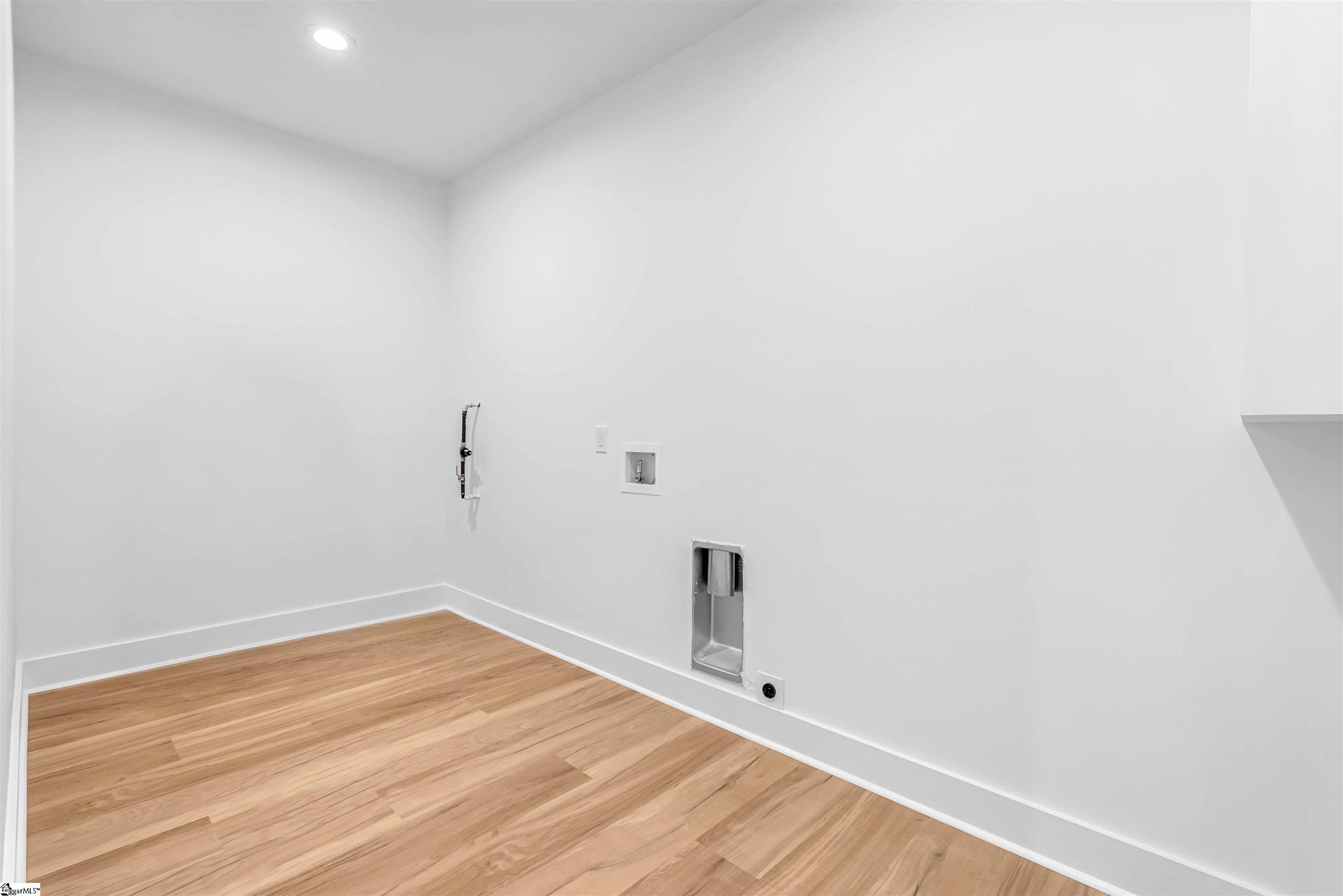 105 David Street Property Photo 27