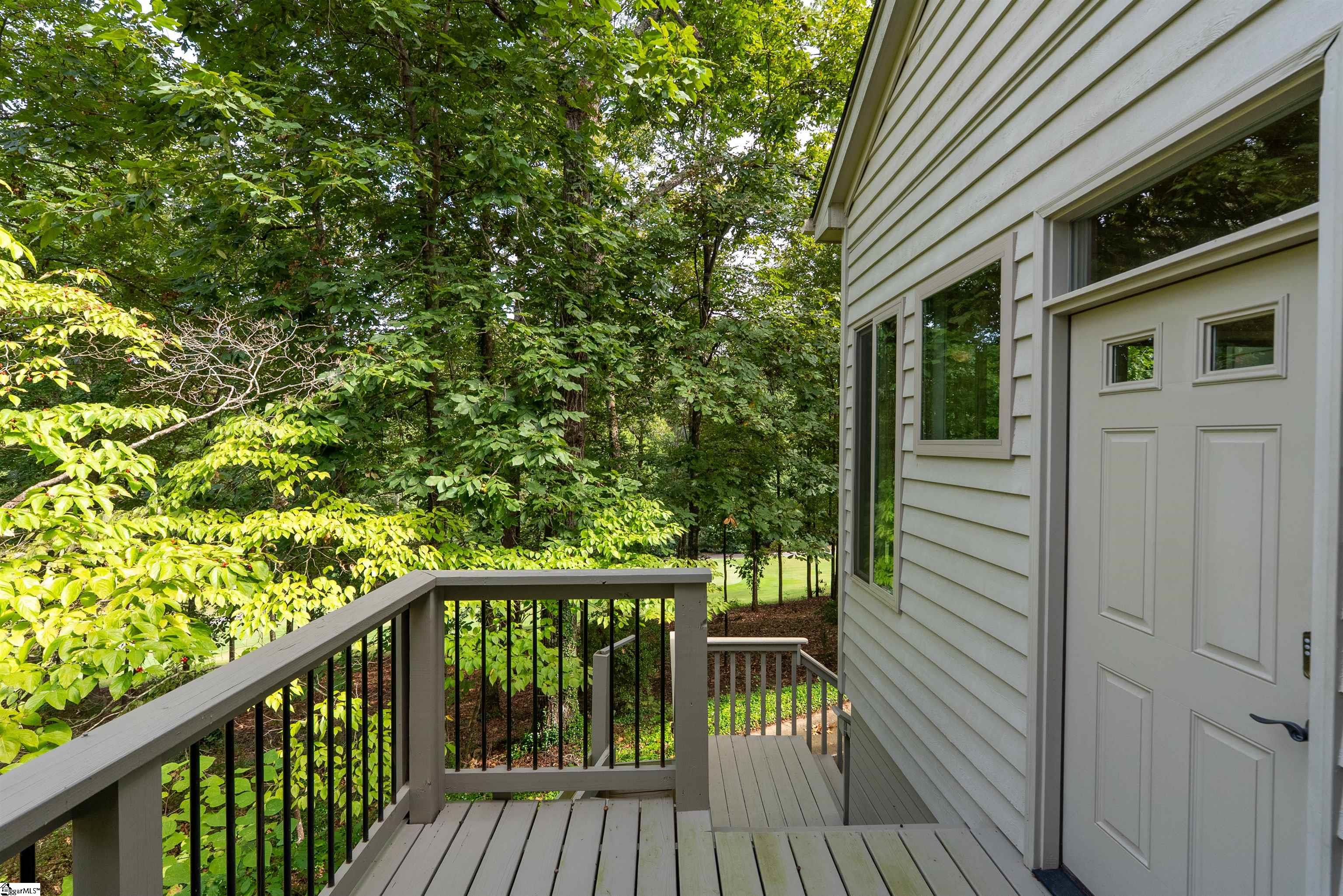 1605088 Property Photo 10