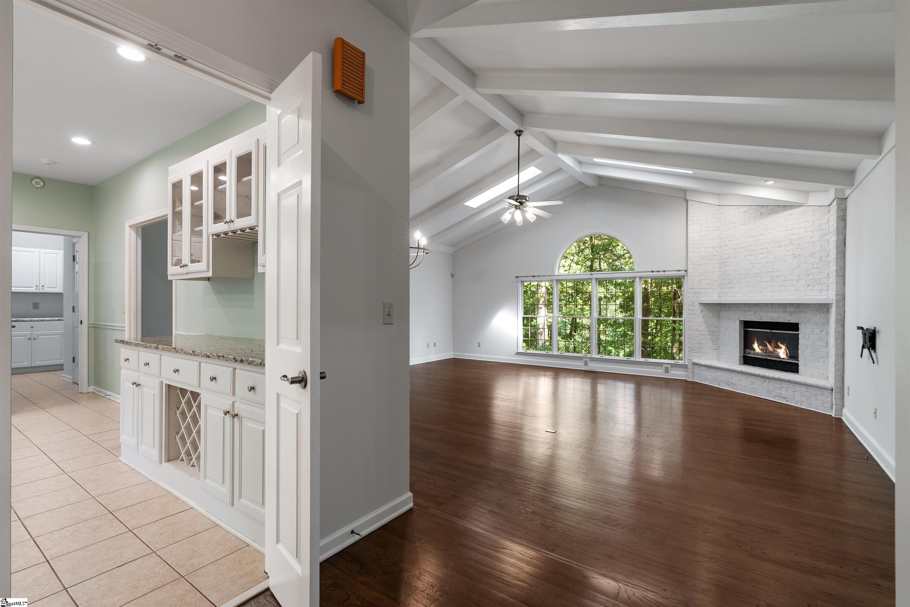 1605088 Property Photo 14