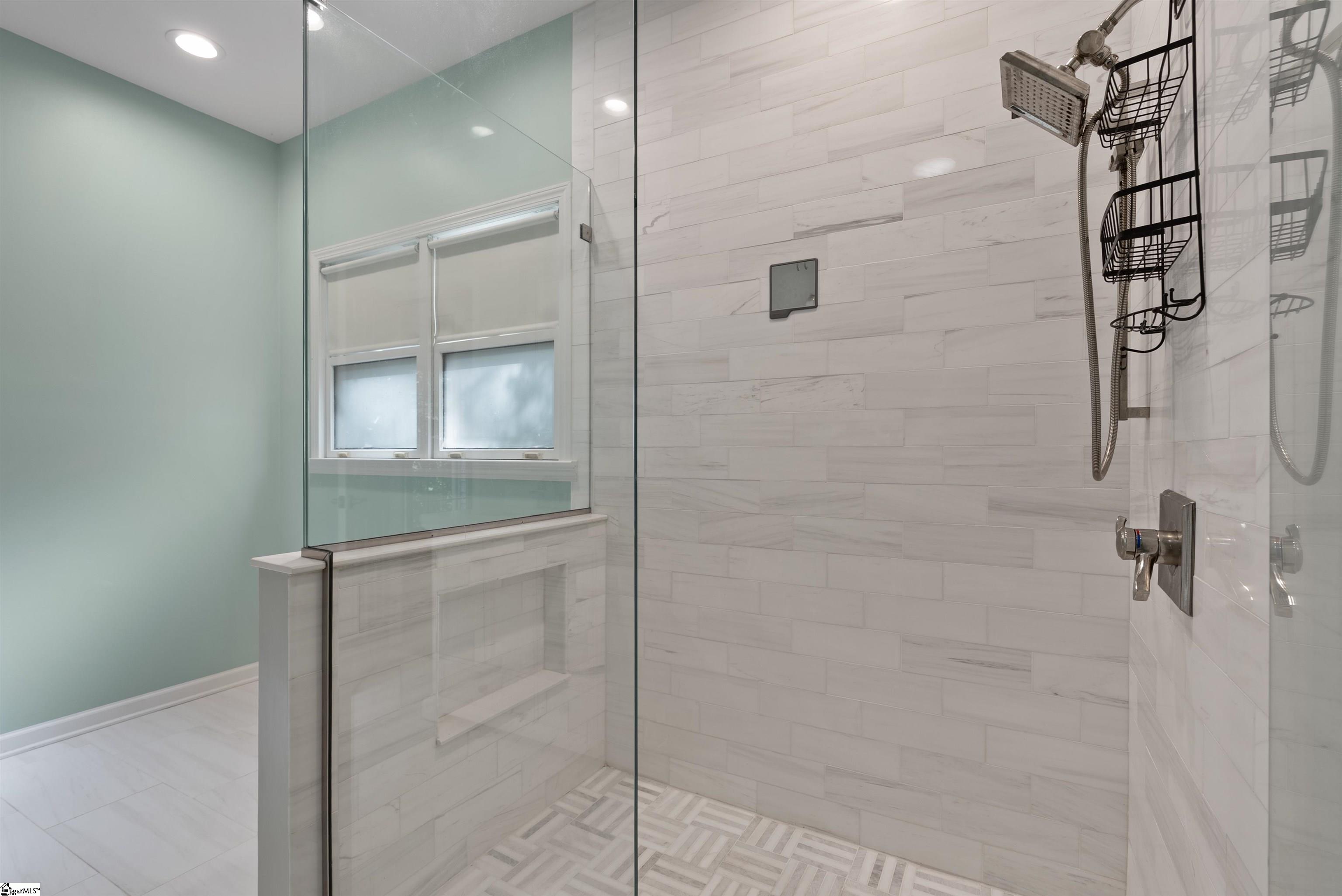 1605088 Property Photo 32