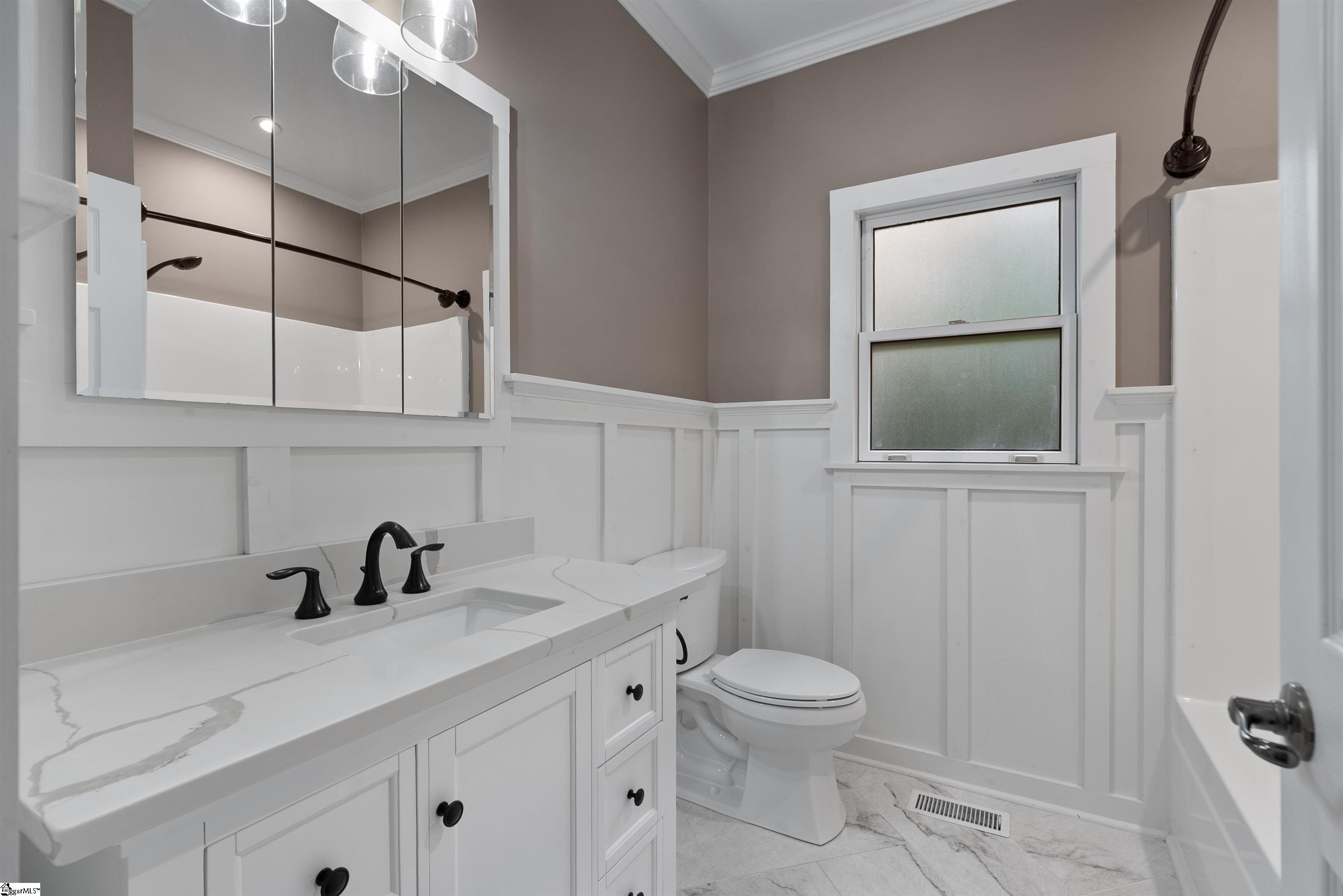 1605088 Property Photo 38