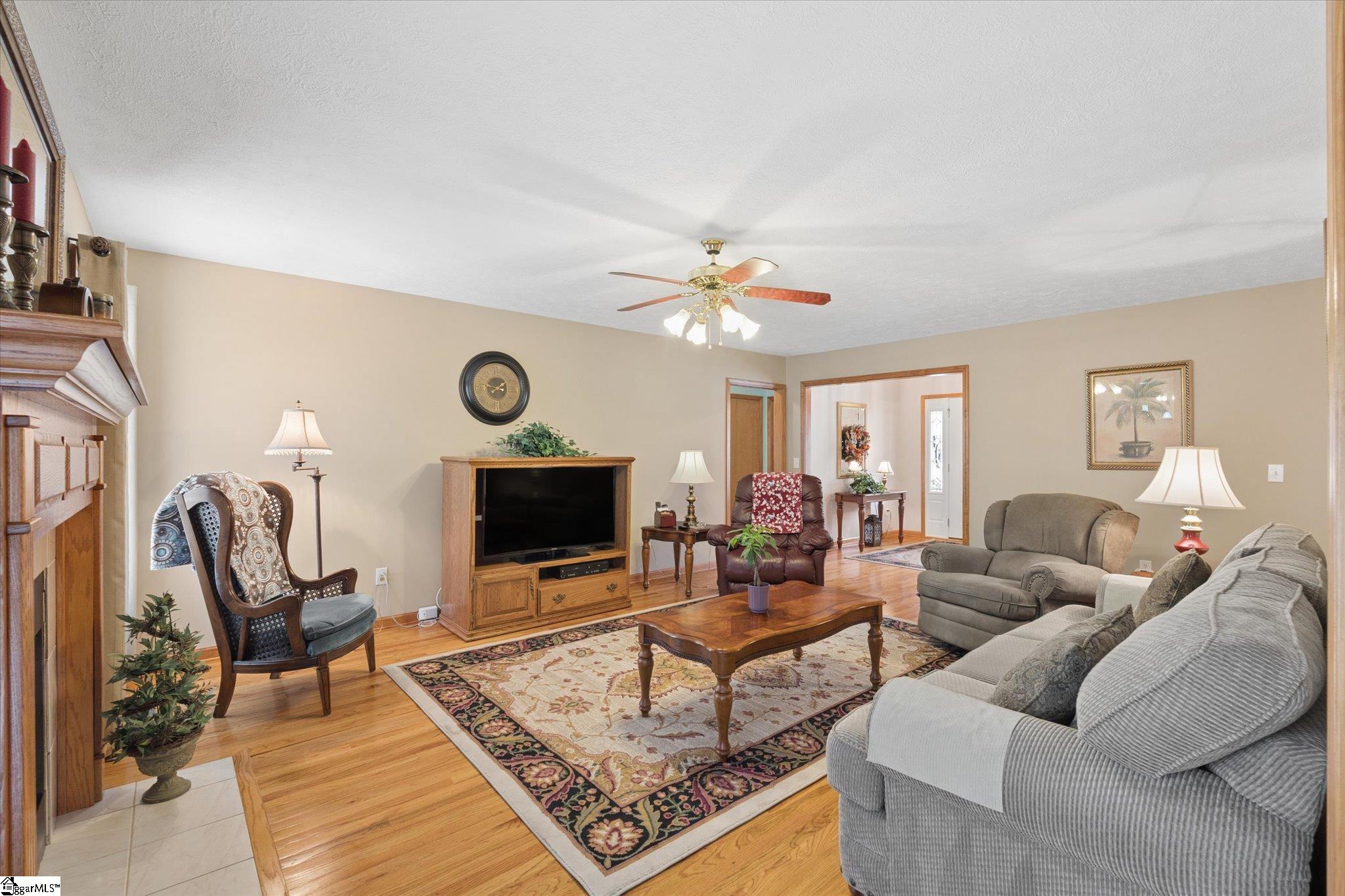314 Camperdown Court Property Photo 9