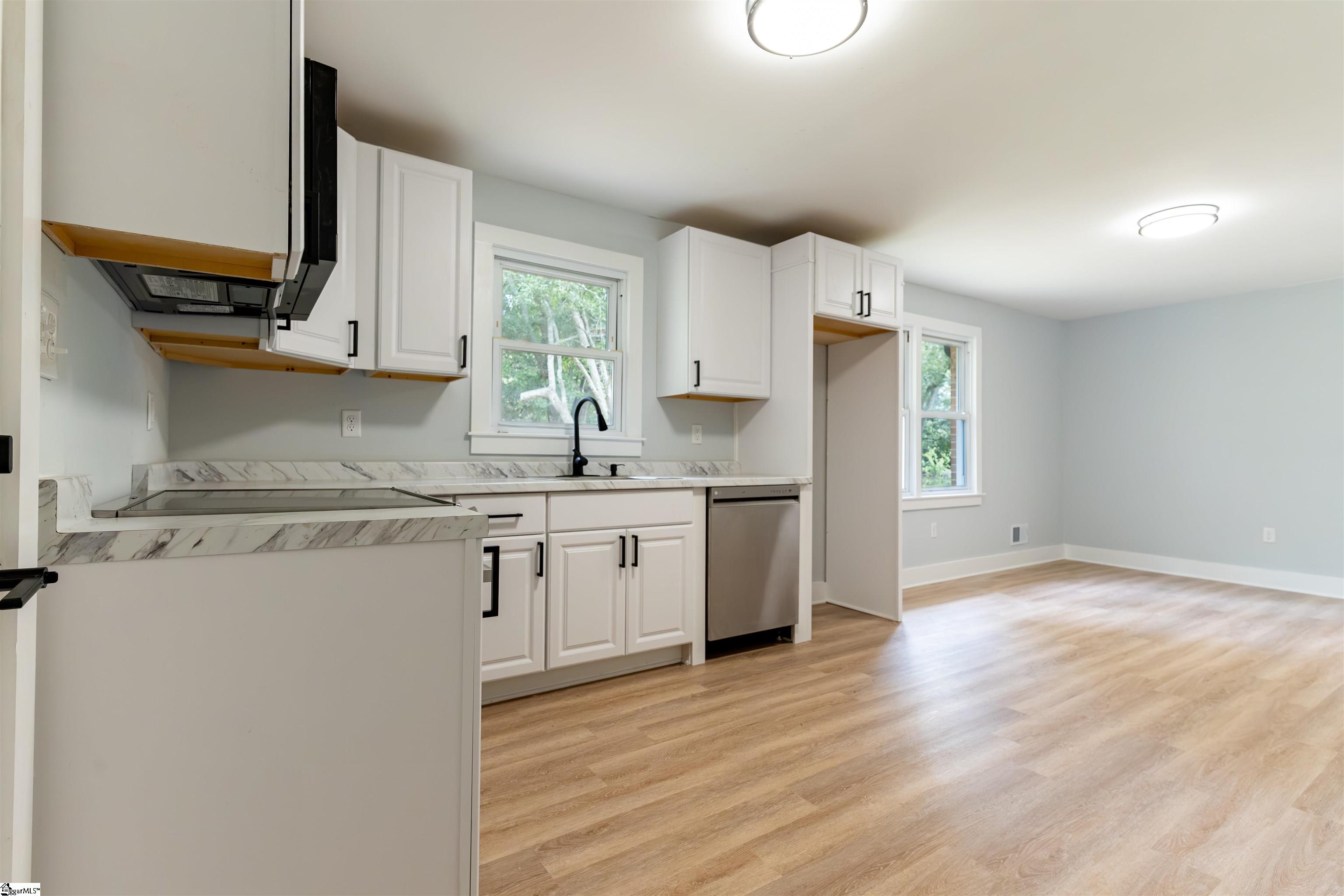 16 Whiller Drive Property Photo 18