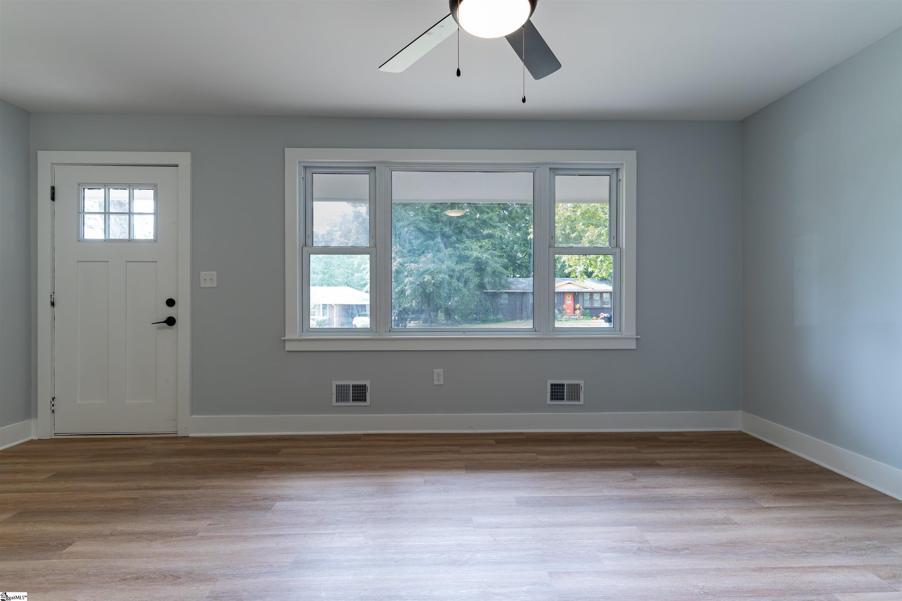 16 Whiller Drive Property Photo 24