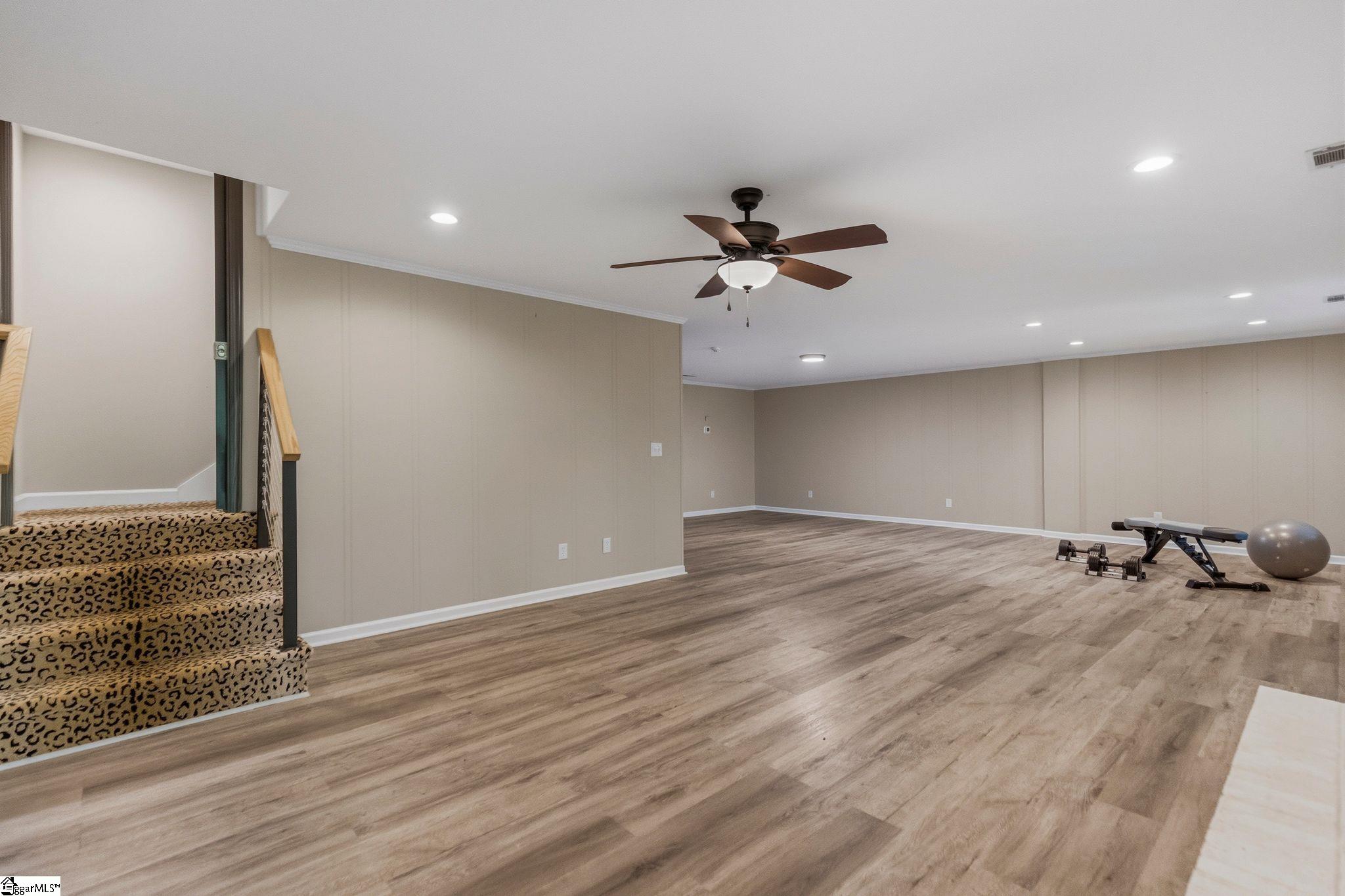 1276 Shadow Way Property Photo 31