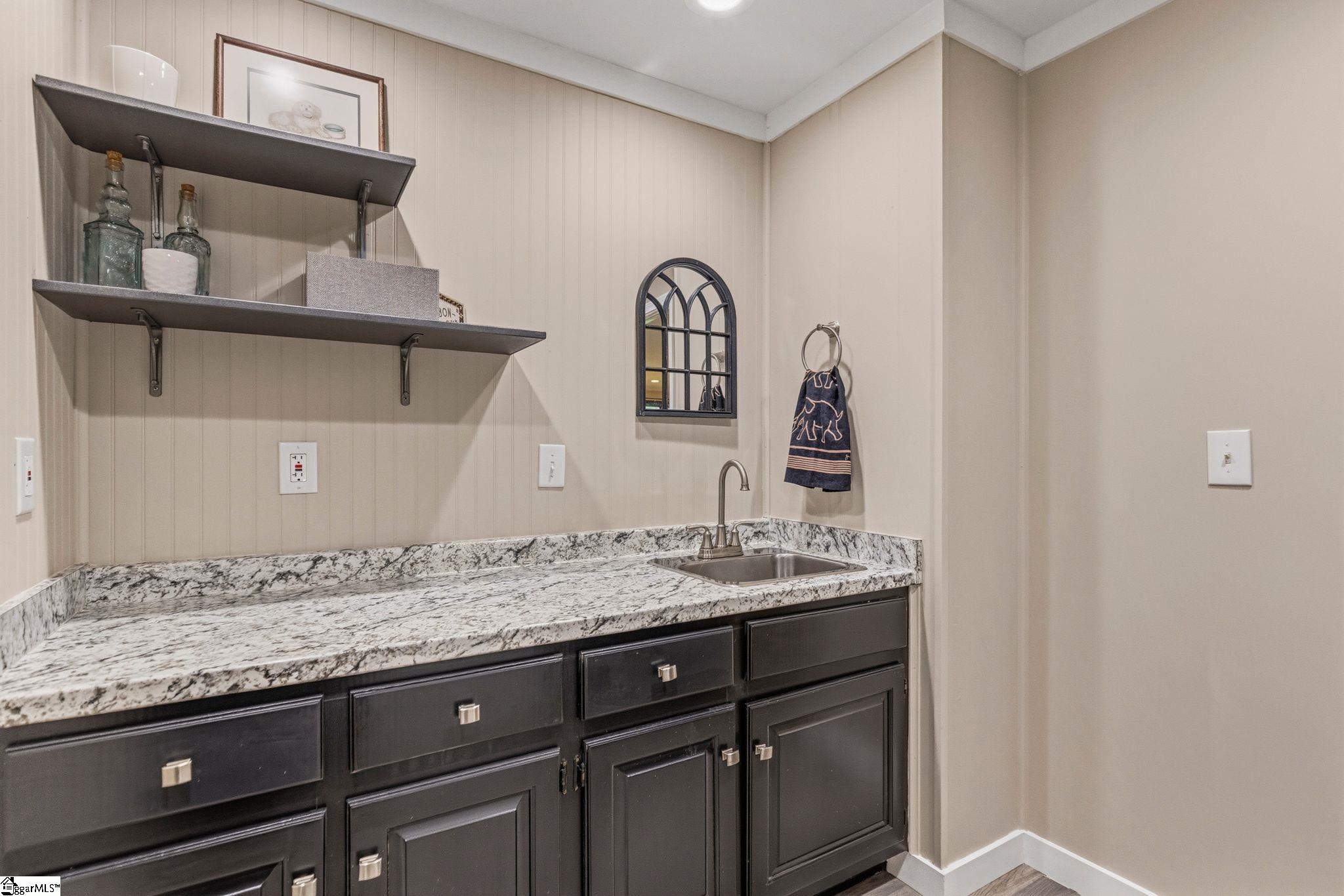 1276 Shadow Way Property Photo 36