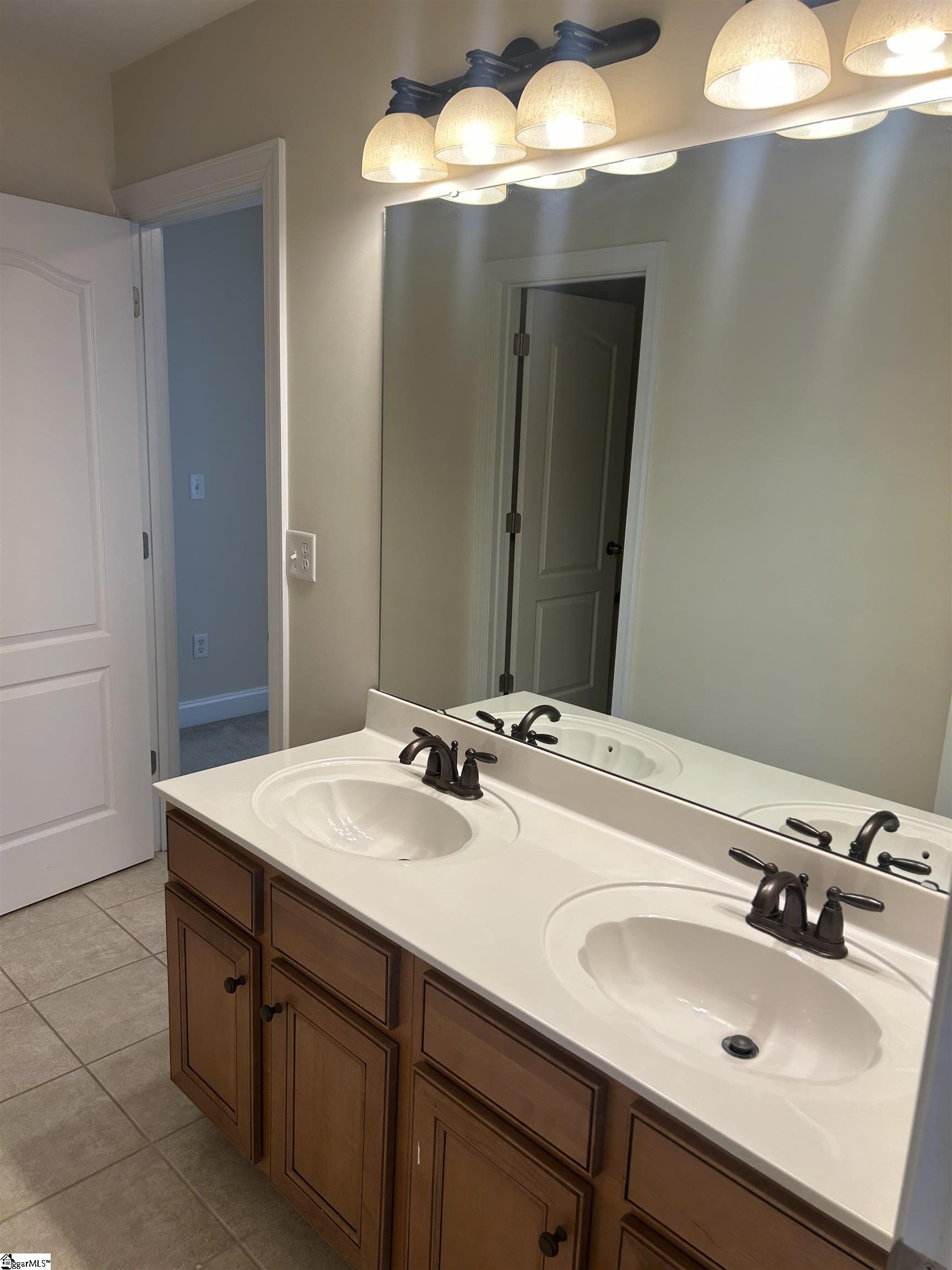 304 Cypress Hill Court Property Photo 11