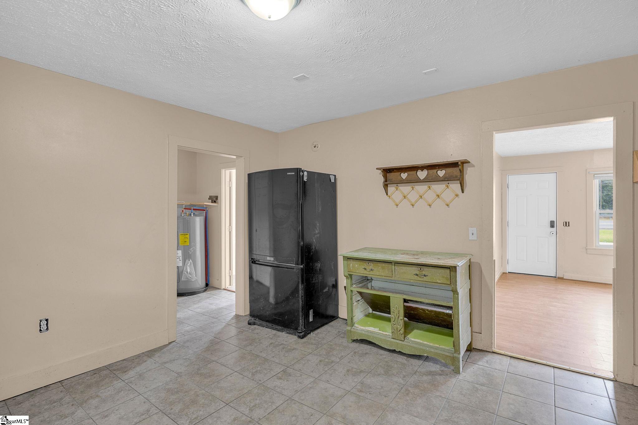 102 Sunset Drive Property Photo 12