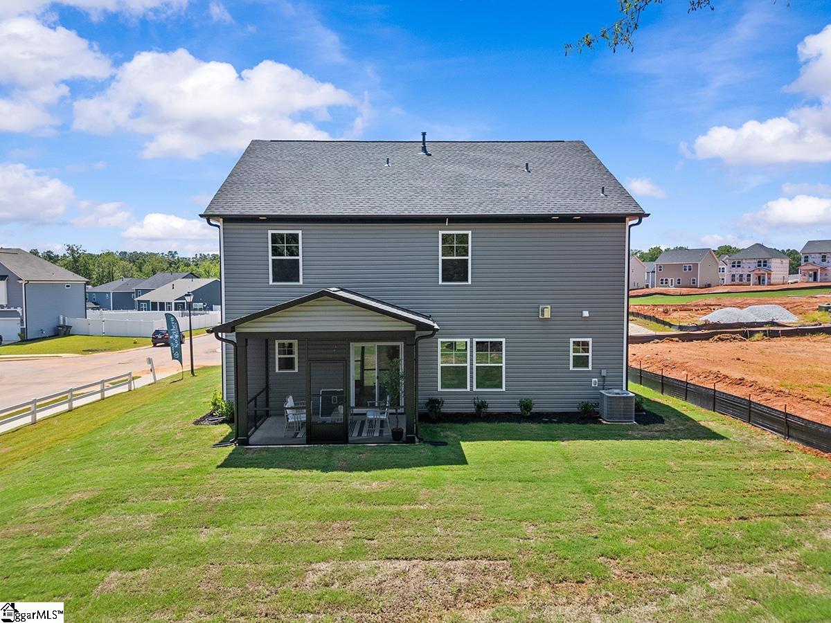 1605122 Property Photo 35