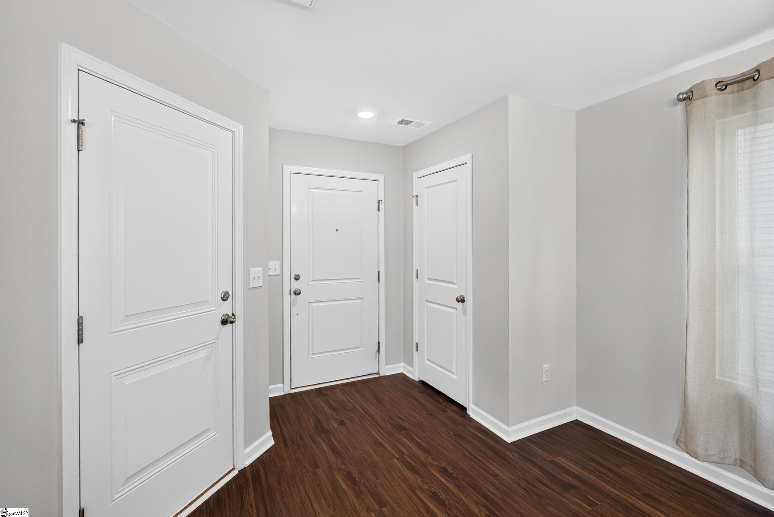 645 Millsgate Circle Property Photo 9