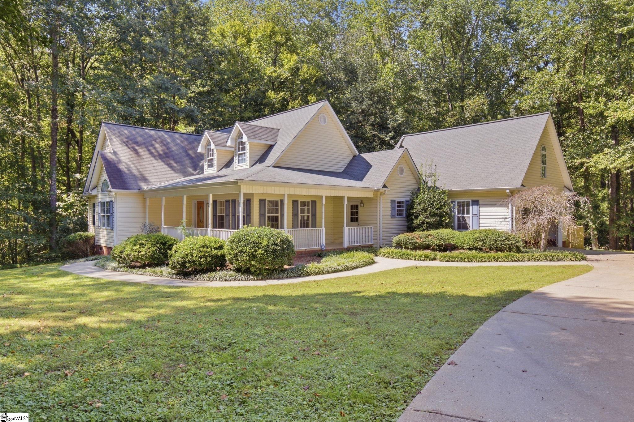 8 N Windward Court Property Photo 1