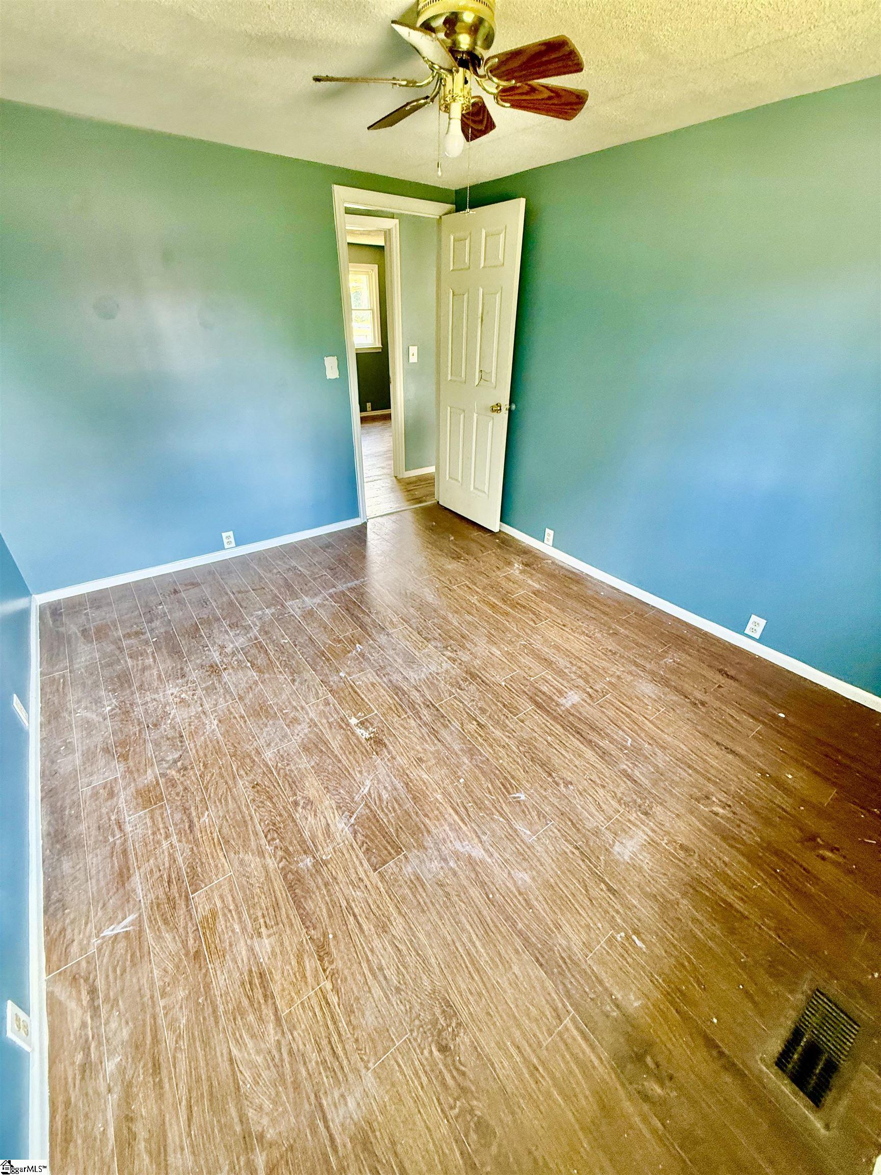 121 Bird Street Property Photo 25