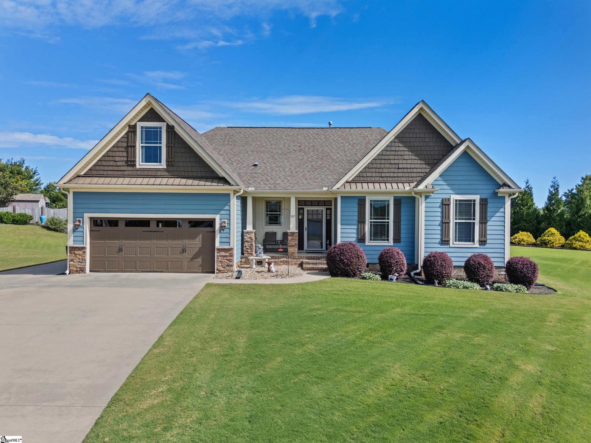 107 Cayanne Court Property Photo 1