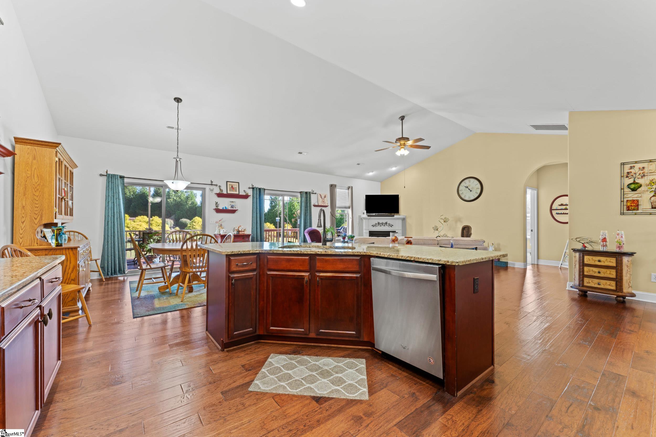 107 Cayanne Court Property Photo 12