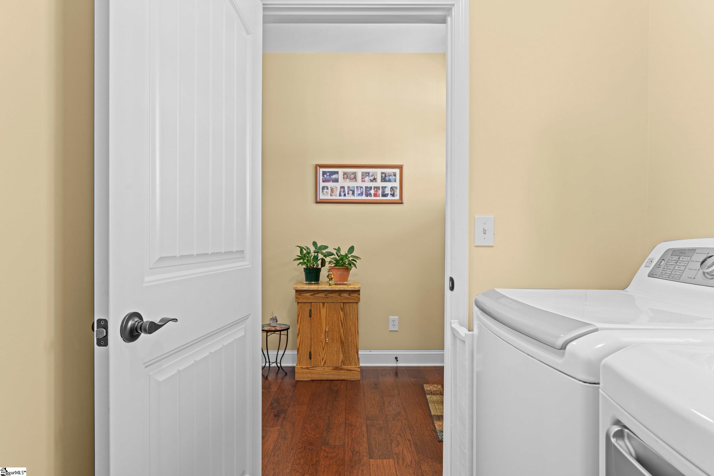 107 Cayanne Court Property Photo 25