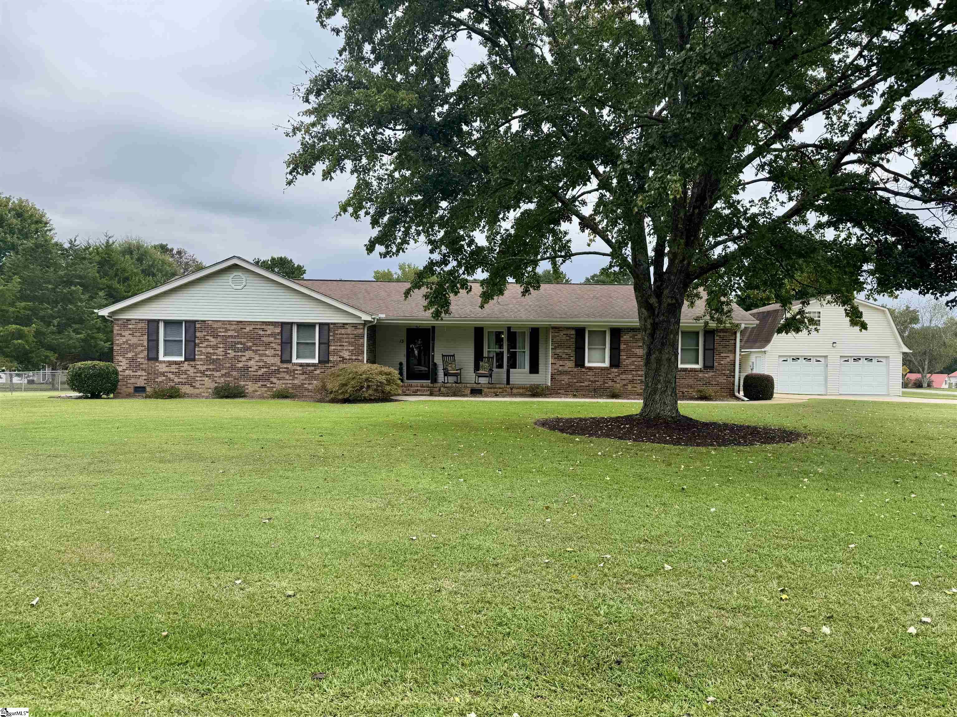 13 Dacus Drive Property Photo 1