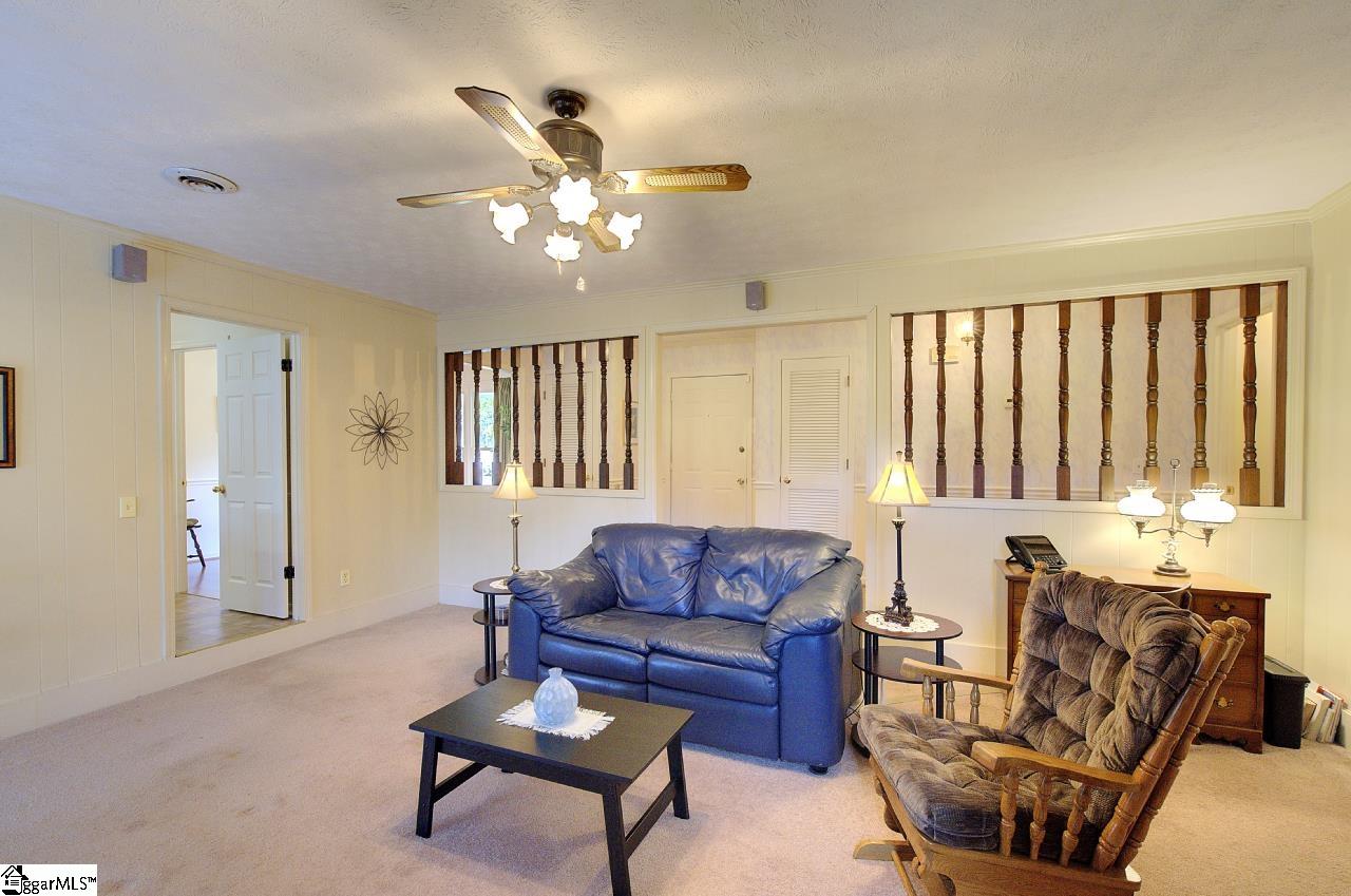 13 Dacus Drive Property Photo 6