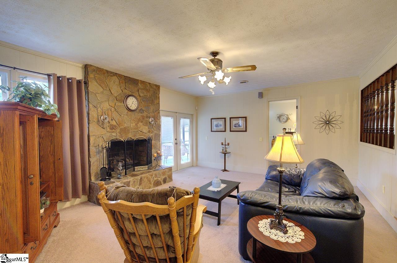 13 Dacus Drive Property Photo 7