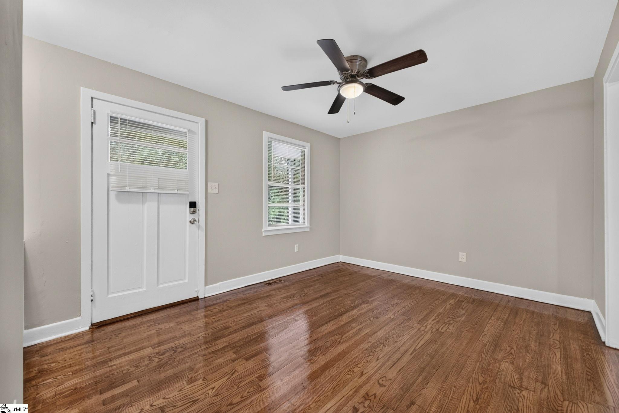 328 Merideth Circle Property Photo 8