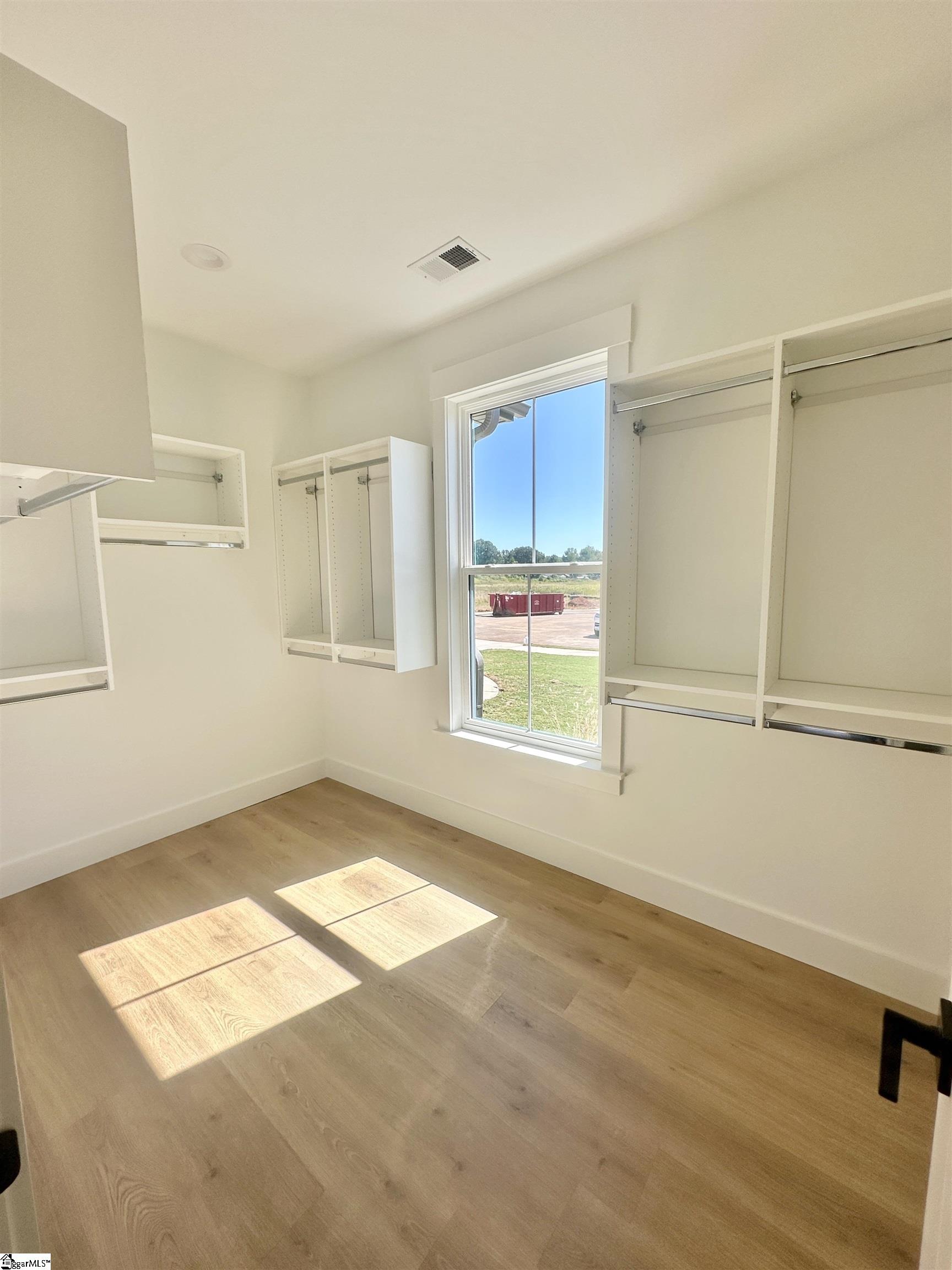 324 Stagmore Court Property Photo 20