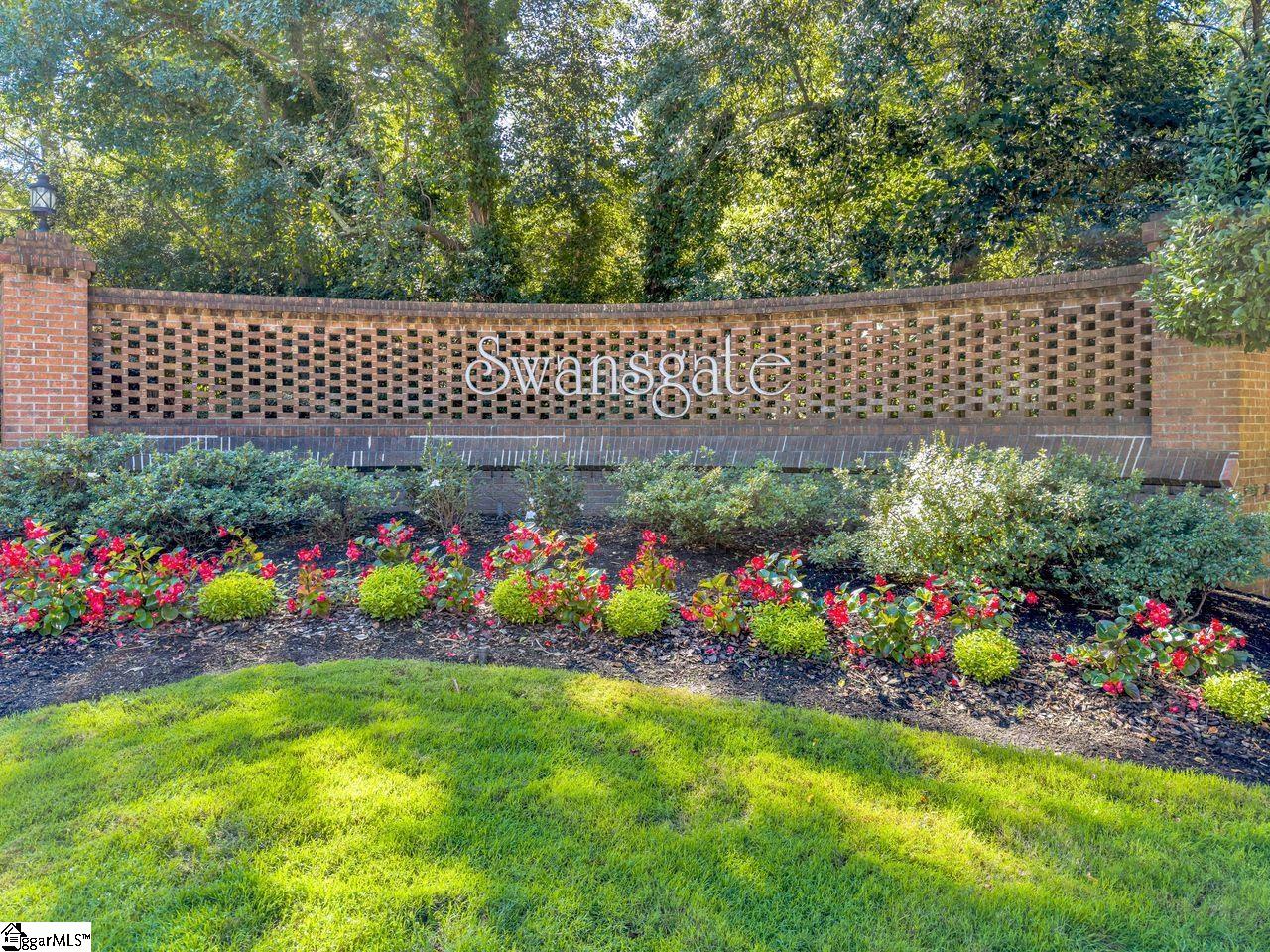 103 Swansgate Place Property Photo 2