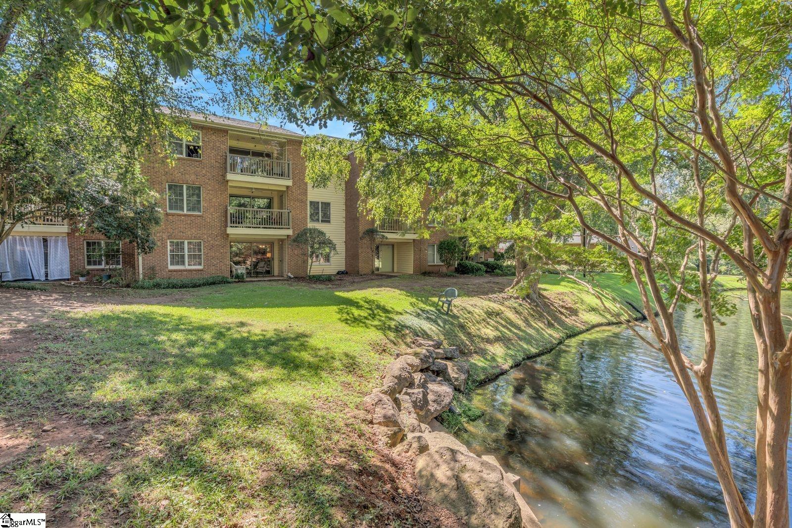 103 Swansgate Place Property Photo 6