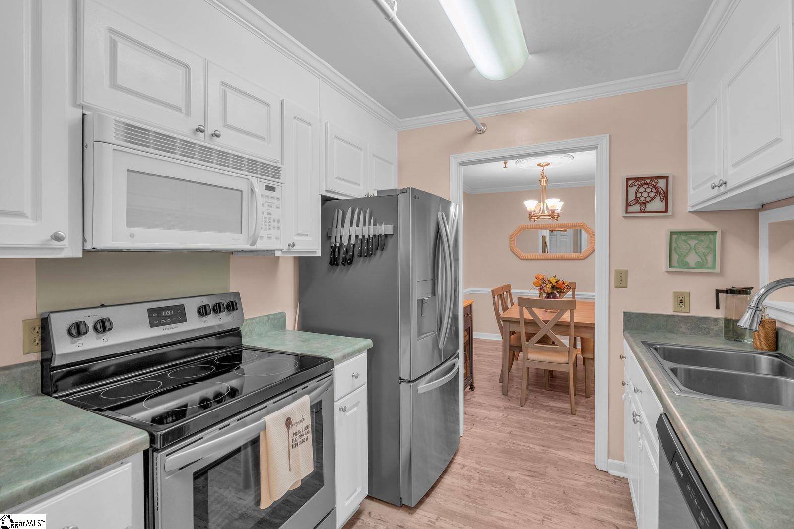 103 Swansgate Place Property Photo 11