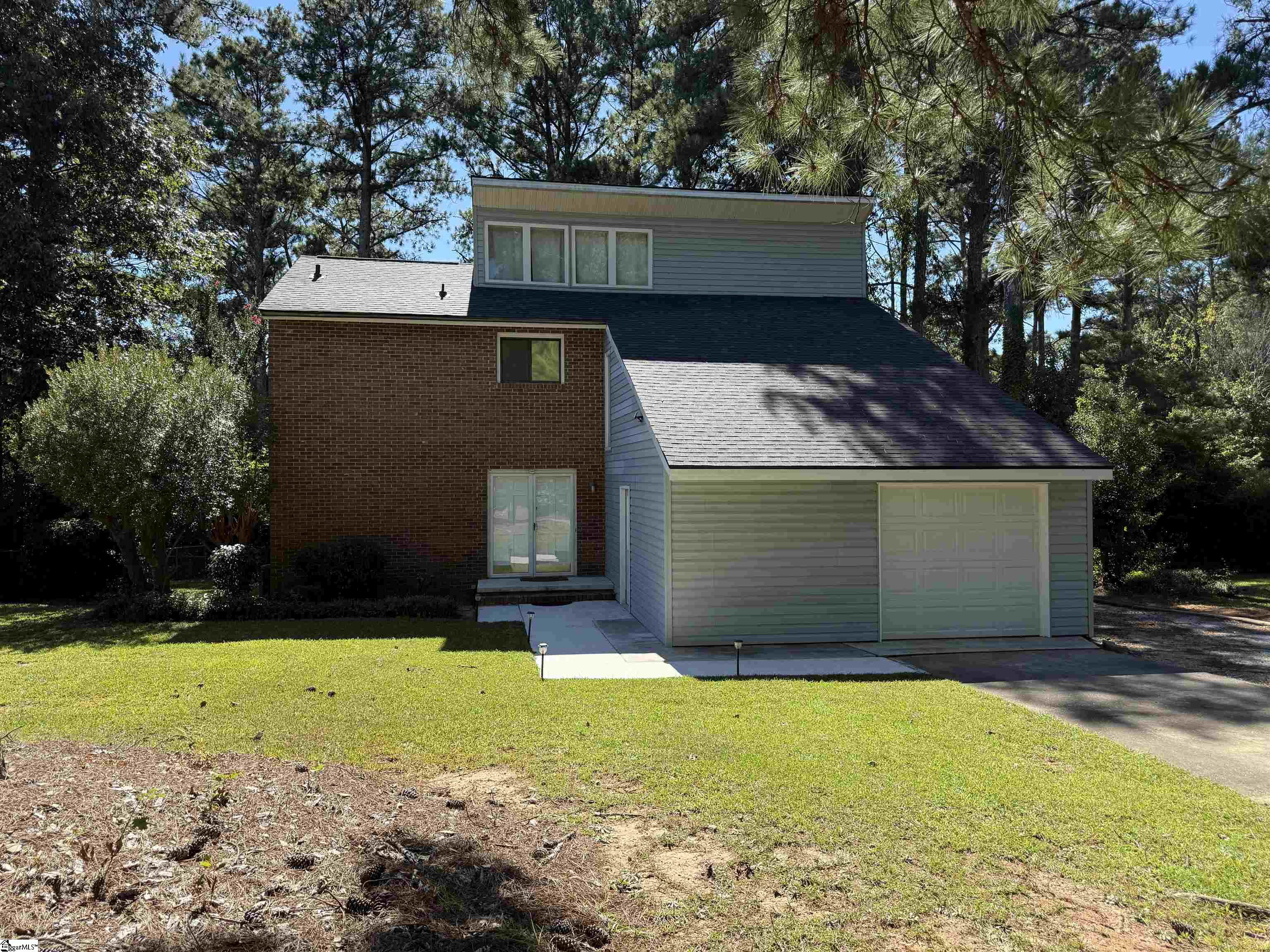 207 Preakness Patti Drive Property Photo 1