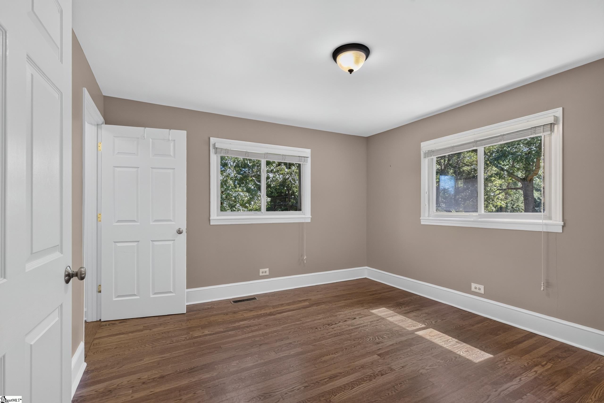117 Edgewood Avenue Property Photo 12