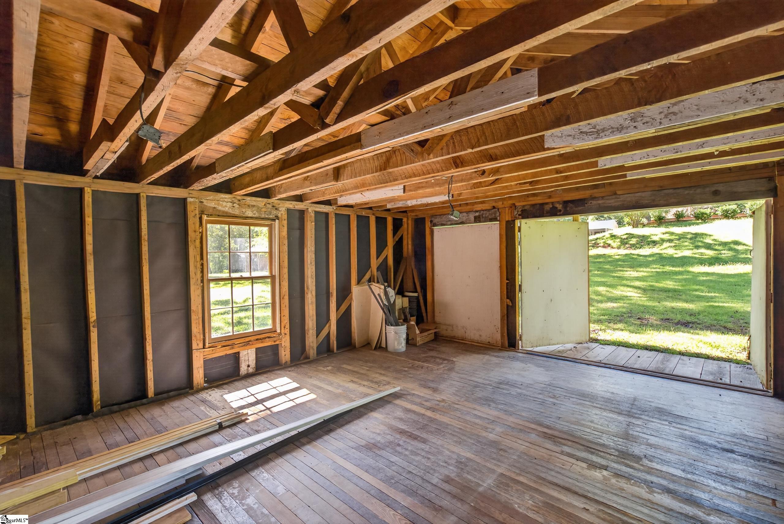 117 Edgewood Avenue Property Photo 20