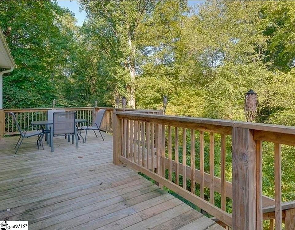 206 Holly Park Drive Property Photo 37