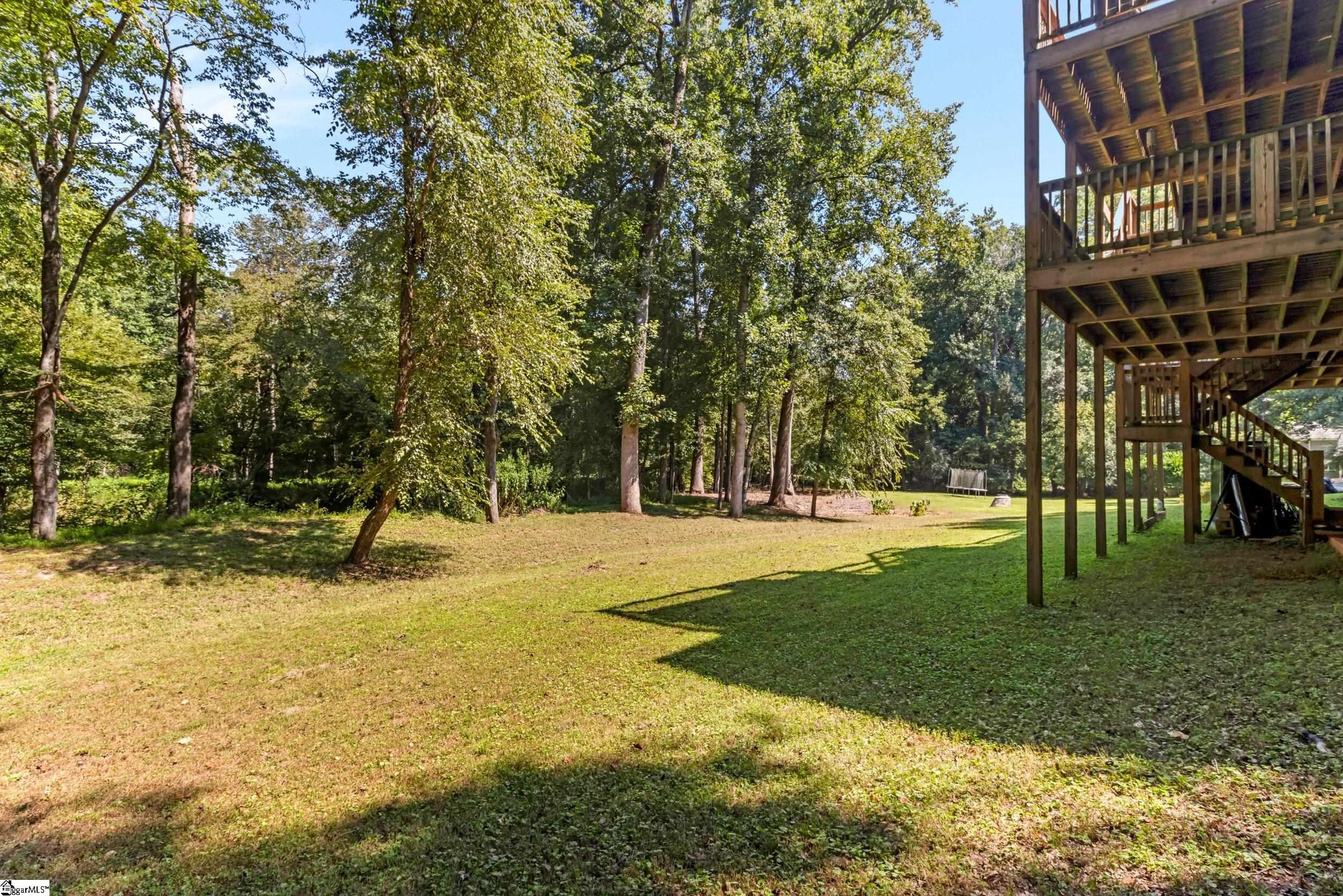 206 Holly Park Drive Property Photo 40