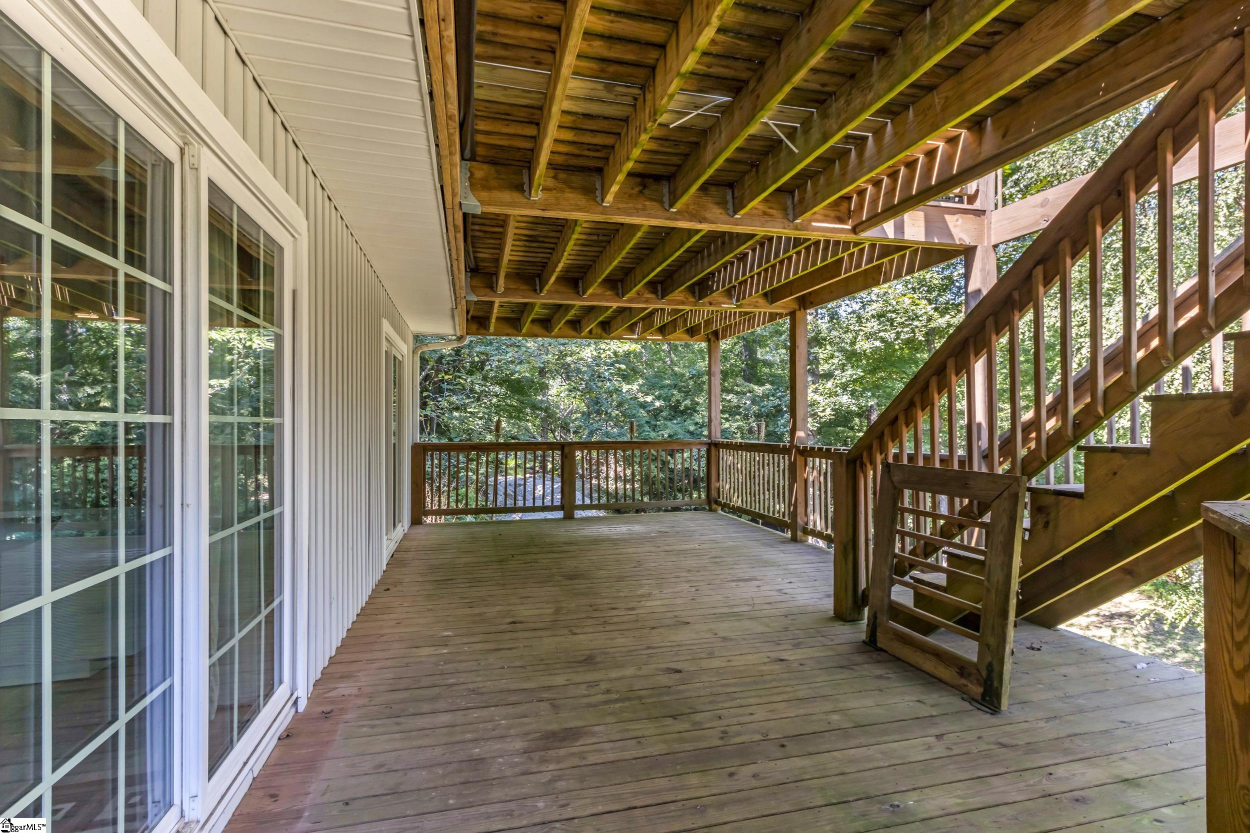 206 Holly Park Drive Property Photo 41