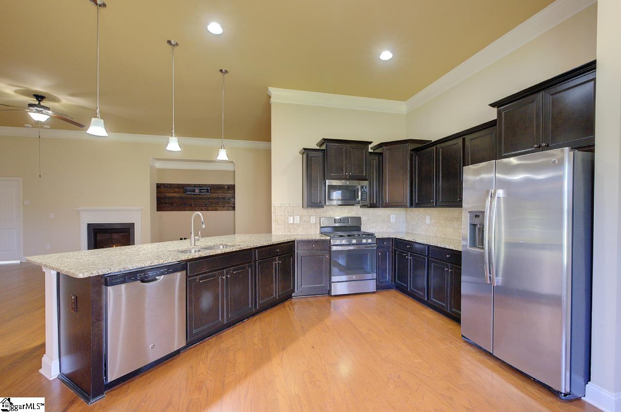 1605159 Property Photo 15